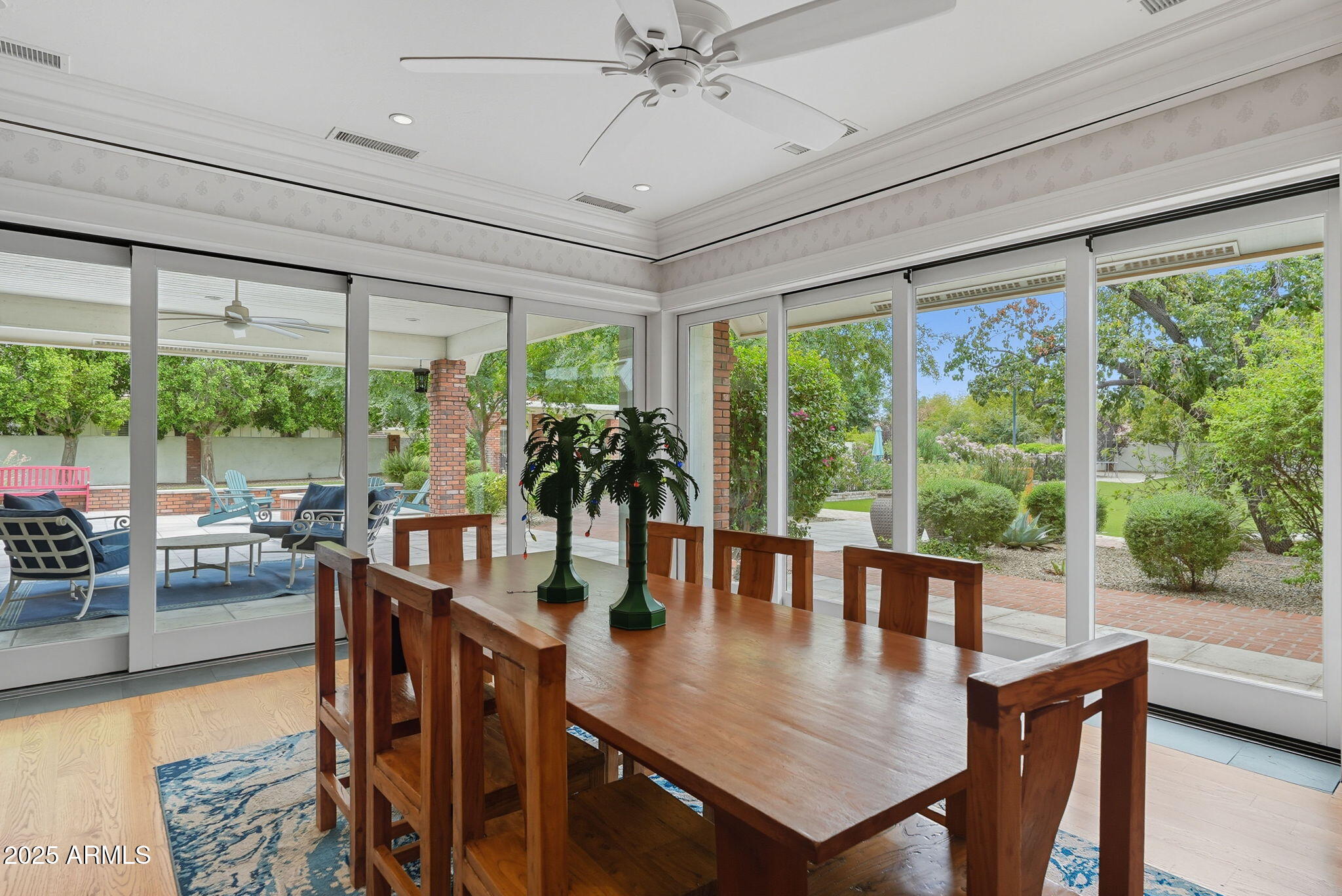 CORONA VISTA - Residential