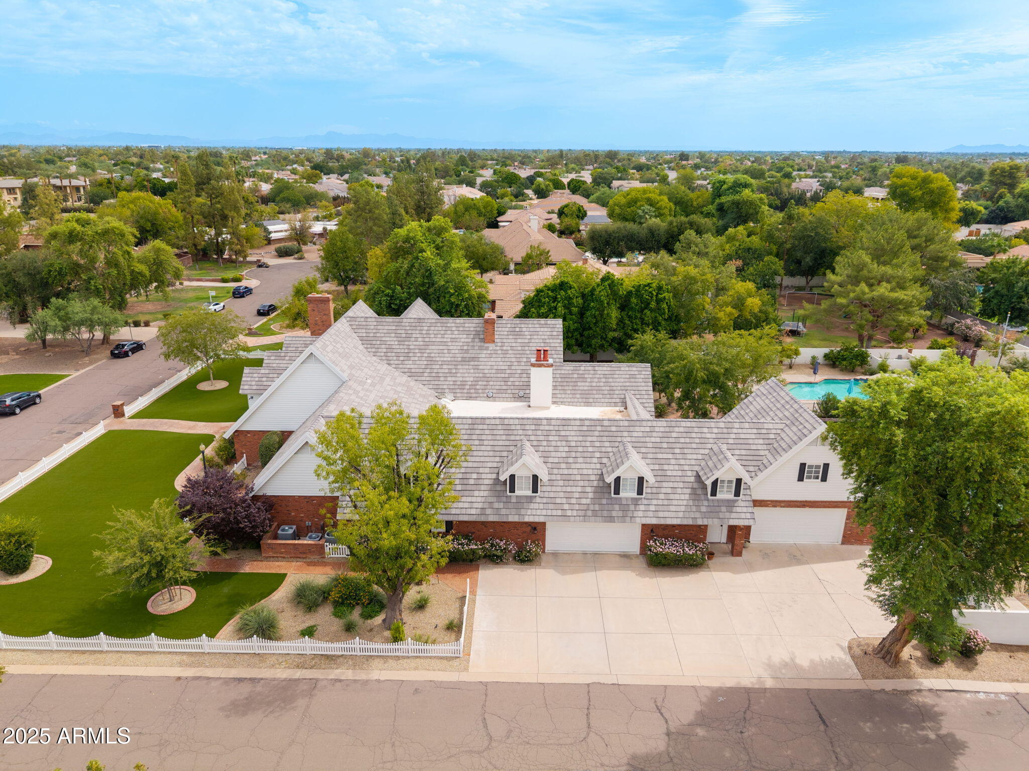 CORONA VISTA - Residential