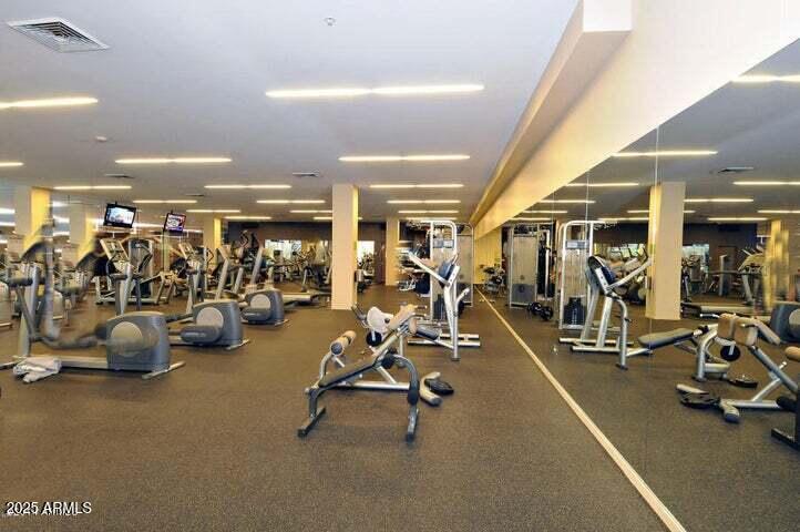 Scottsdale, Arizona 85251, United States, 2 Bedrooms Bedrooms, ,2 BathroomsBathrooms,Residential,Active,140351