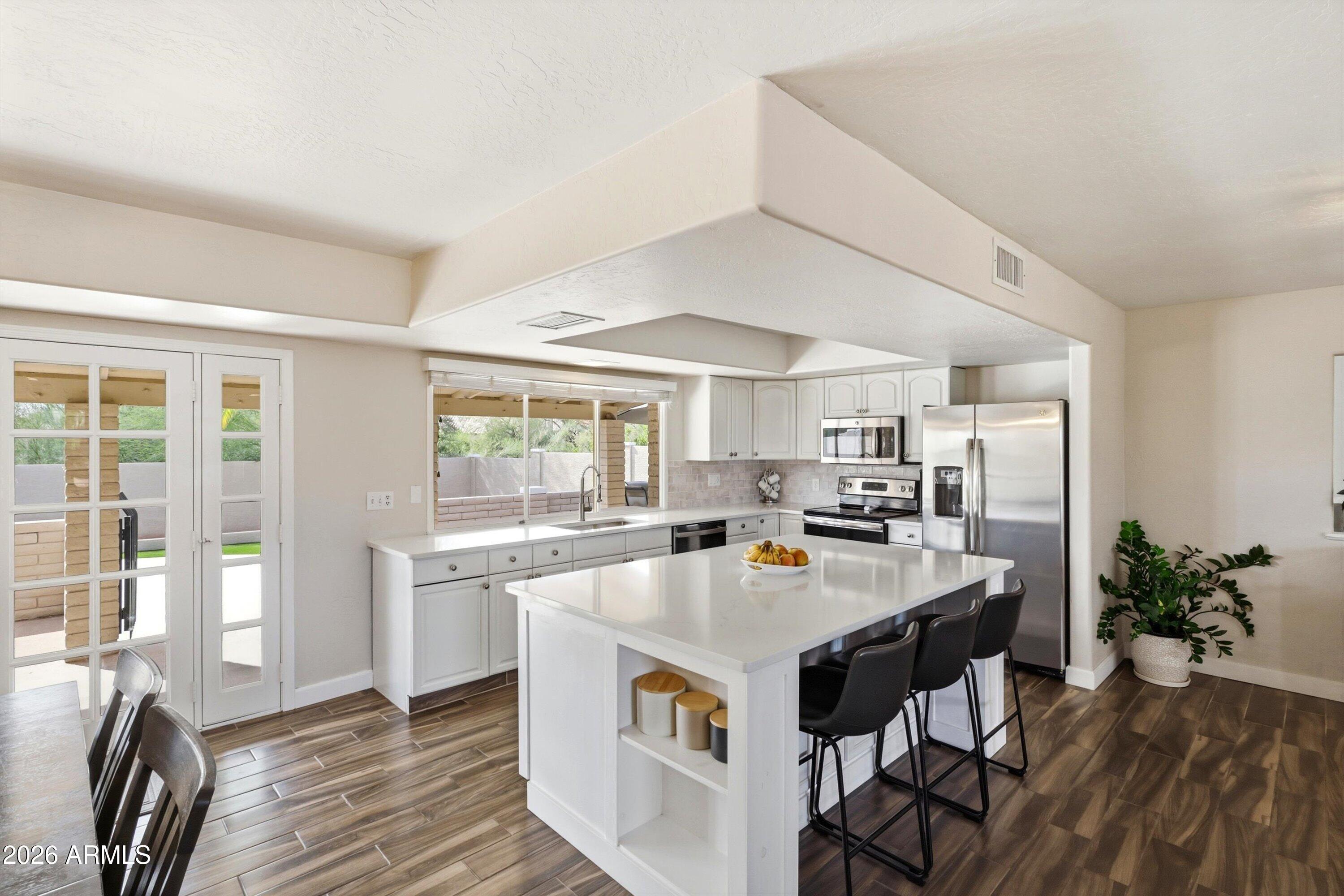 17431 E CALIENTE Drive