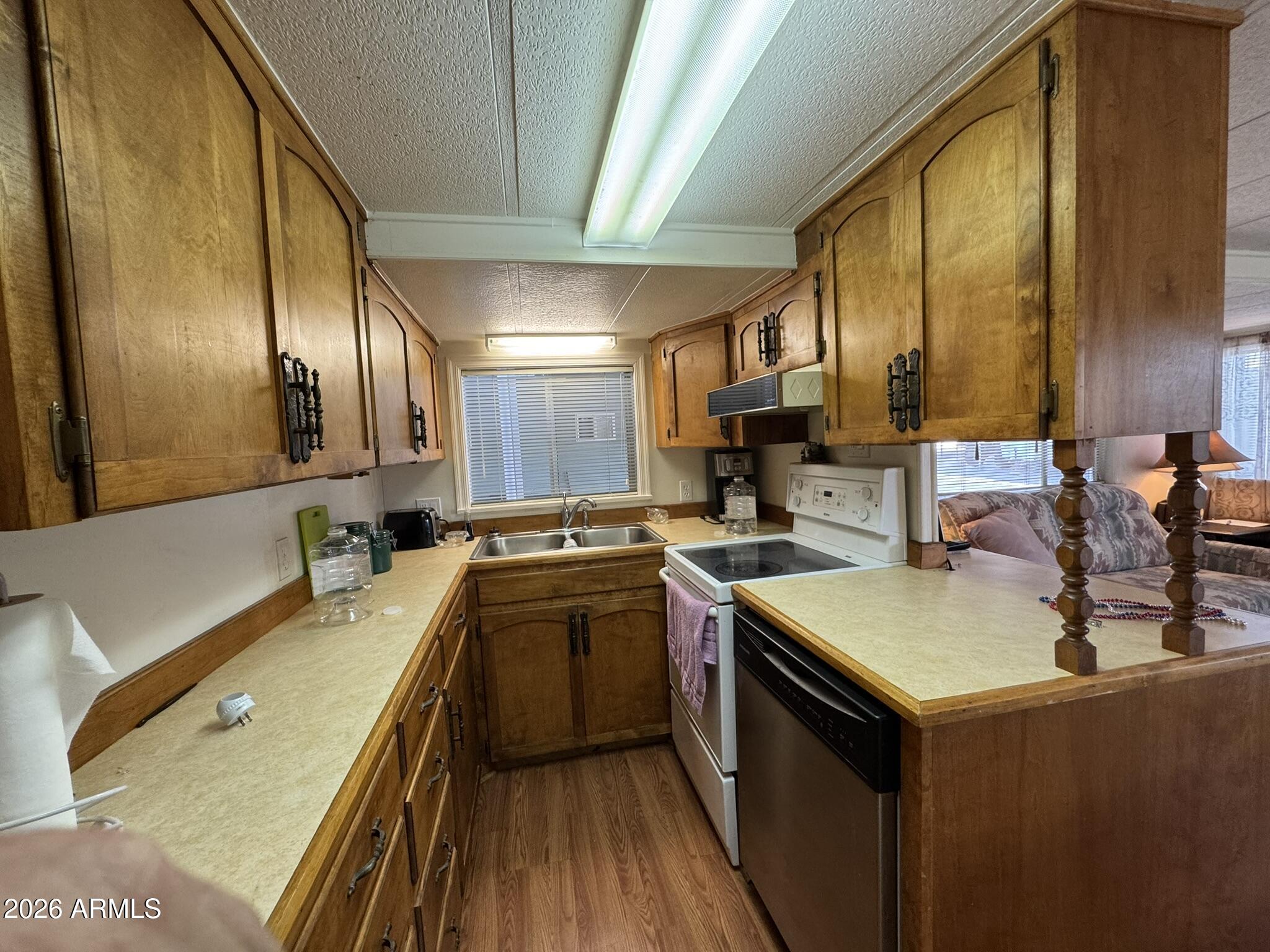 312 E OCOTILLO Drive