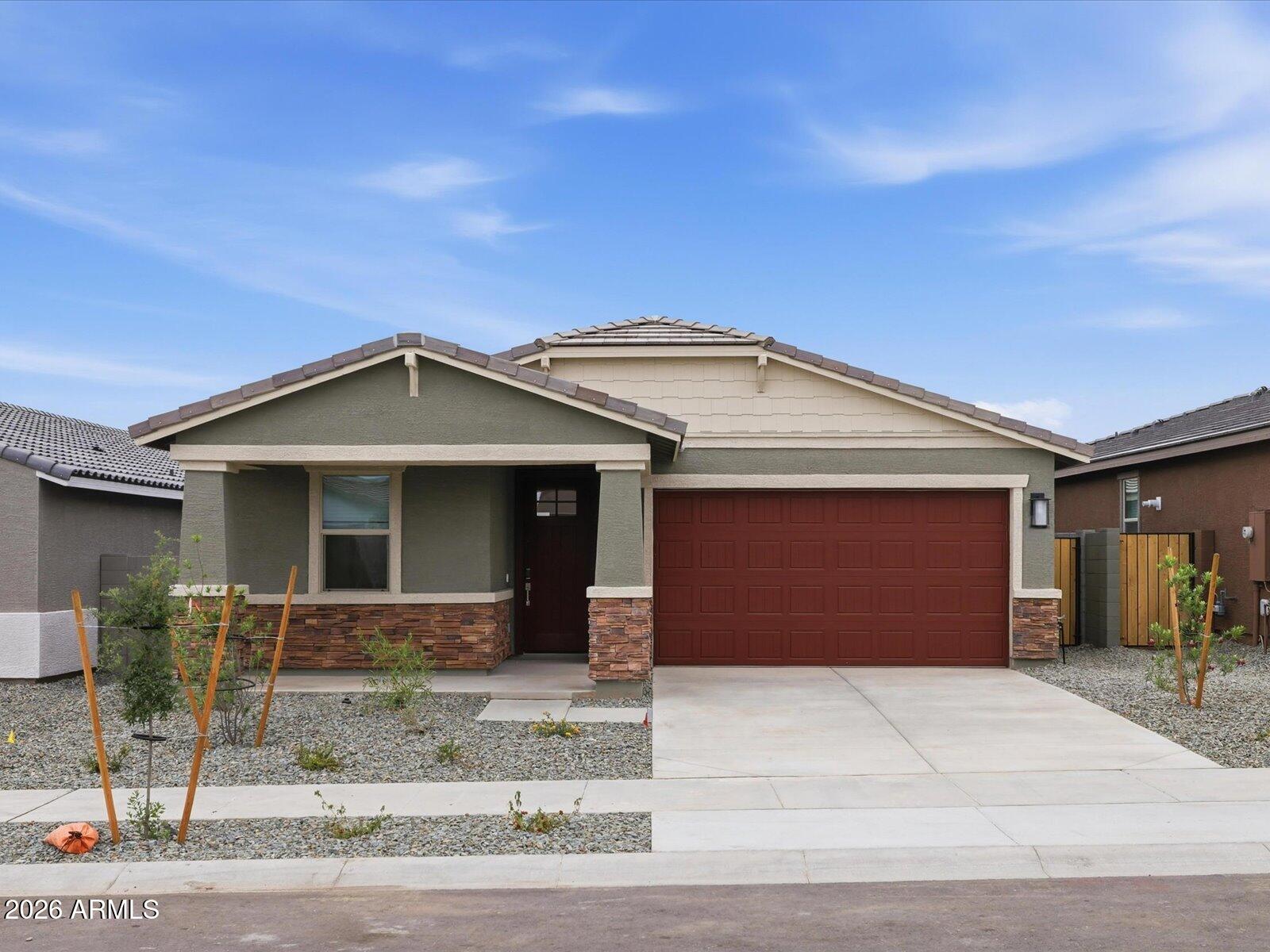 15899 W COTTONTAIL Lane