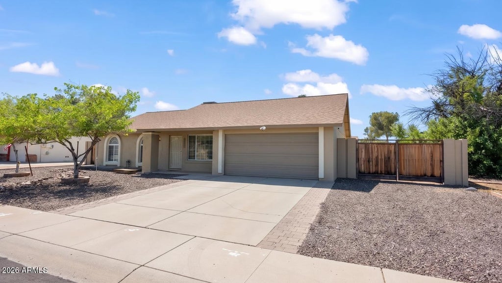 Photo of 6321 W Sierra Street, Glendale, AZ 85304 (MLS # 7074511)