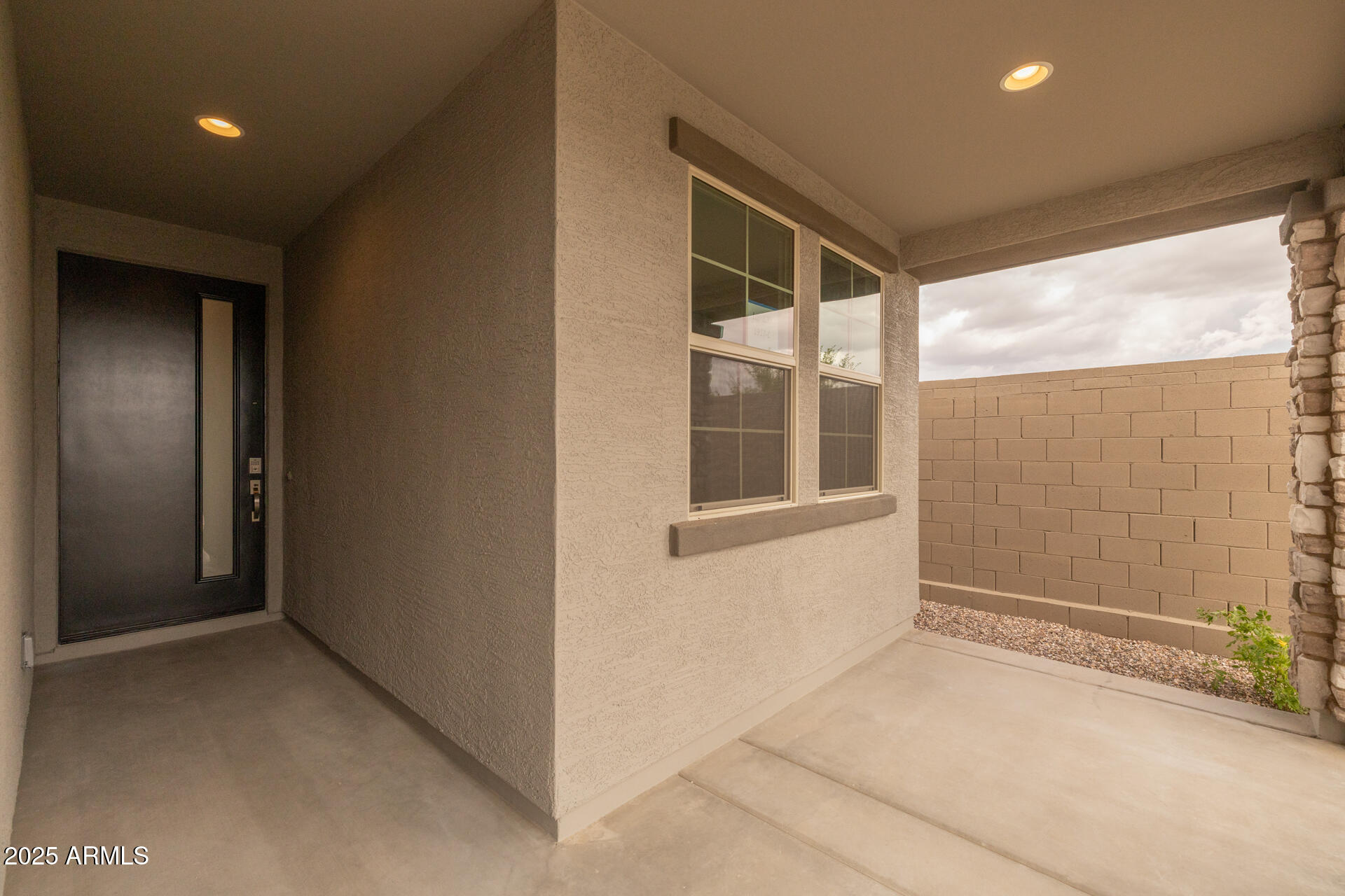 34948 N Hawley Drive