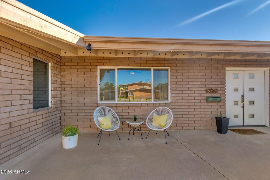 Photo of 3715 E Glenrosa Avenue, Phoenix, AZ 85018 (MLS # 7001519)
