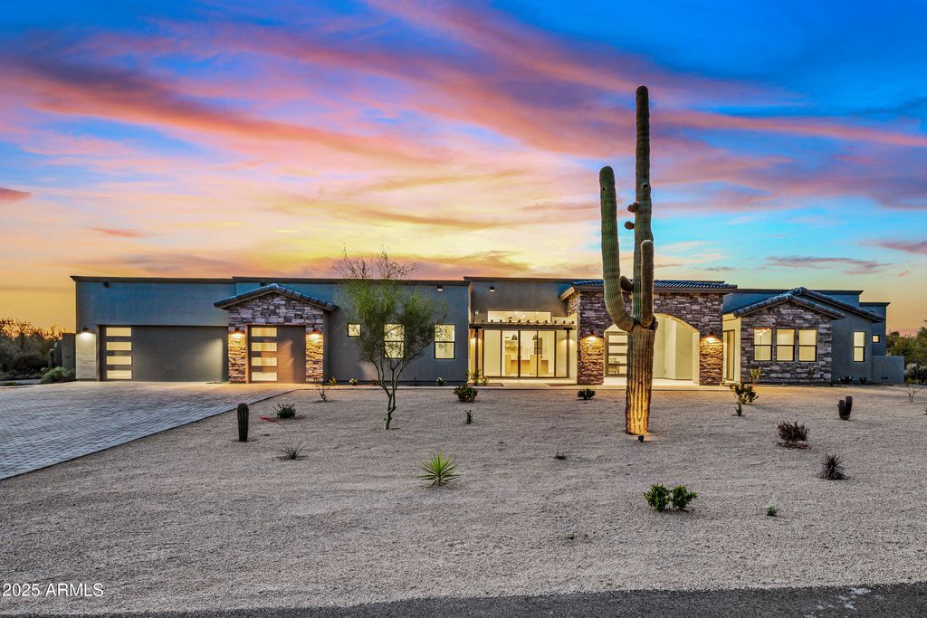 Photo of 8110 E Saddle Horn Road, Scottsdale, AZ 85255 (MLS # 6812203)