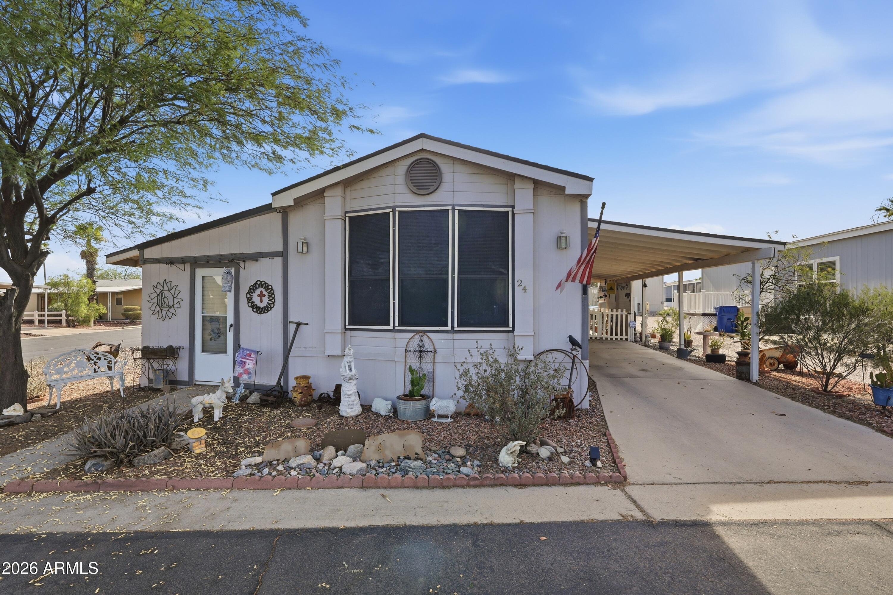 2000 S APACHE Road 24