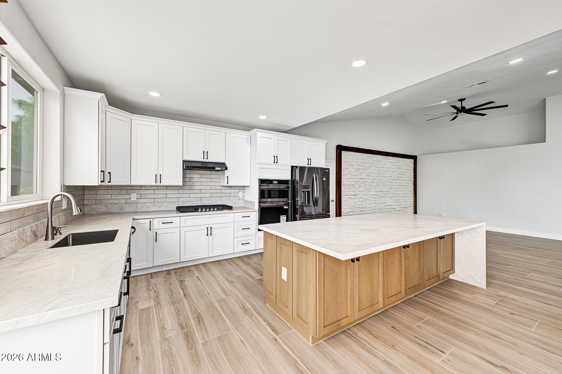 11103 W ASHLAND Way