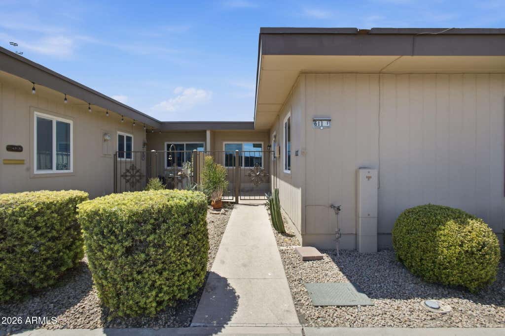 Photo of 13611 N 98th Avenue #F, Sun City, AZ 85351 (MLS # 7047025)