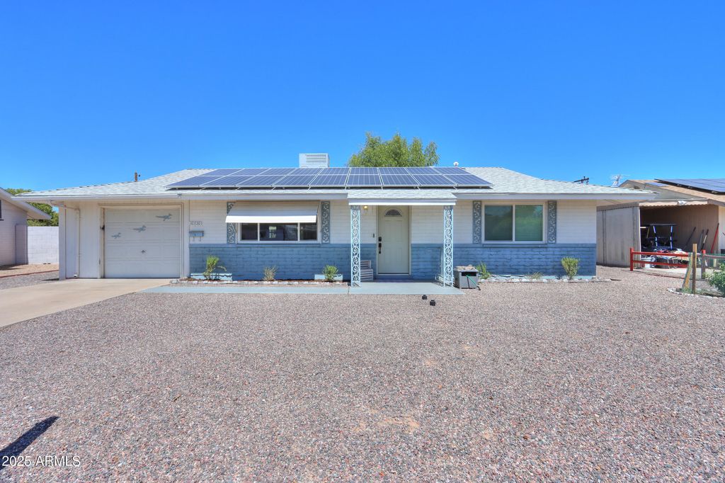 Photo of 10530 W Desert Hills Court, Sun City, AZ 85351 (MLS # 6899132)
