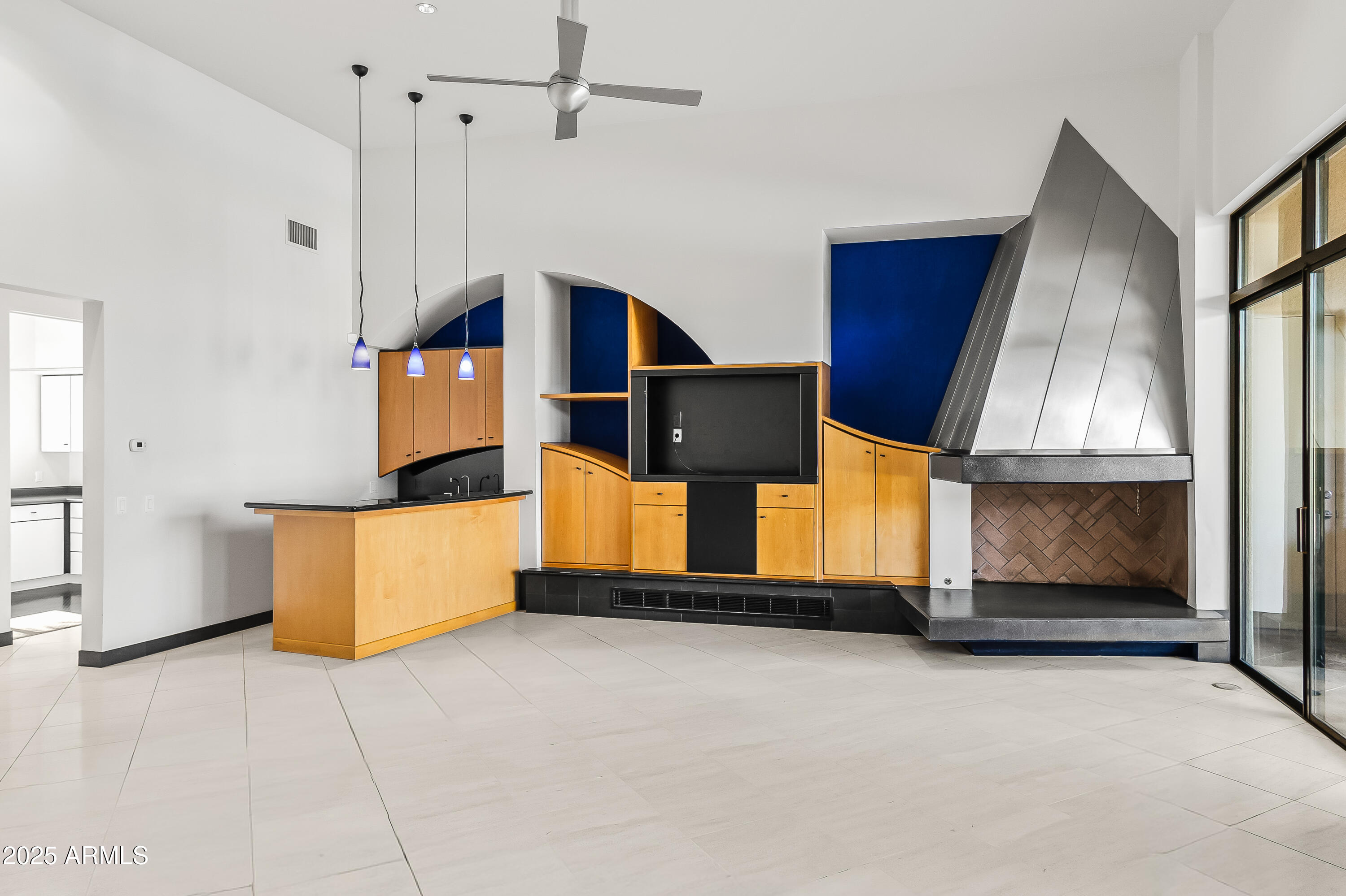 7140 E BLUEBIRD Lane