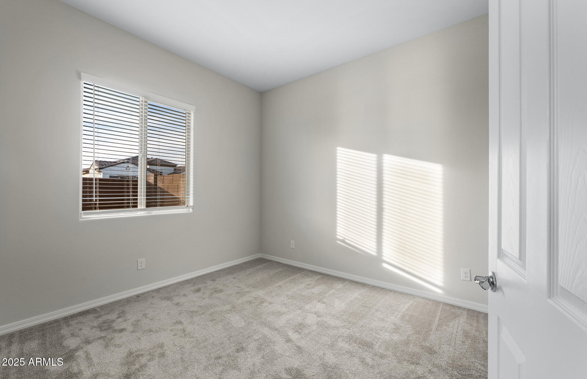 16092 W RED BIRD Road