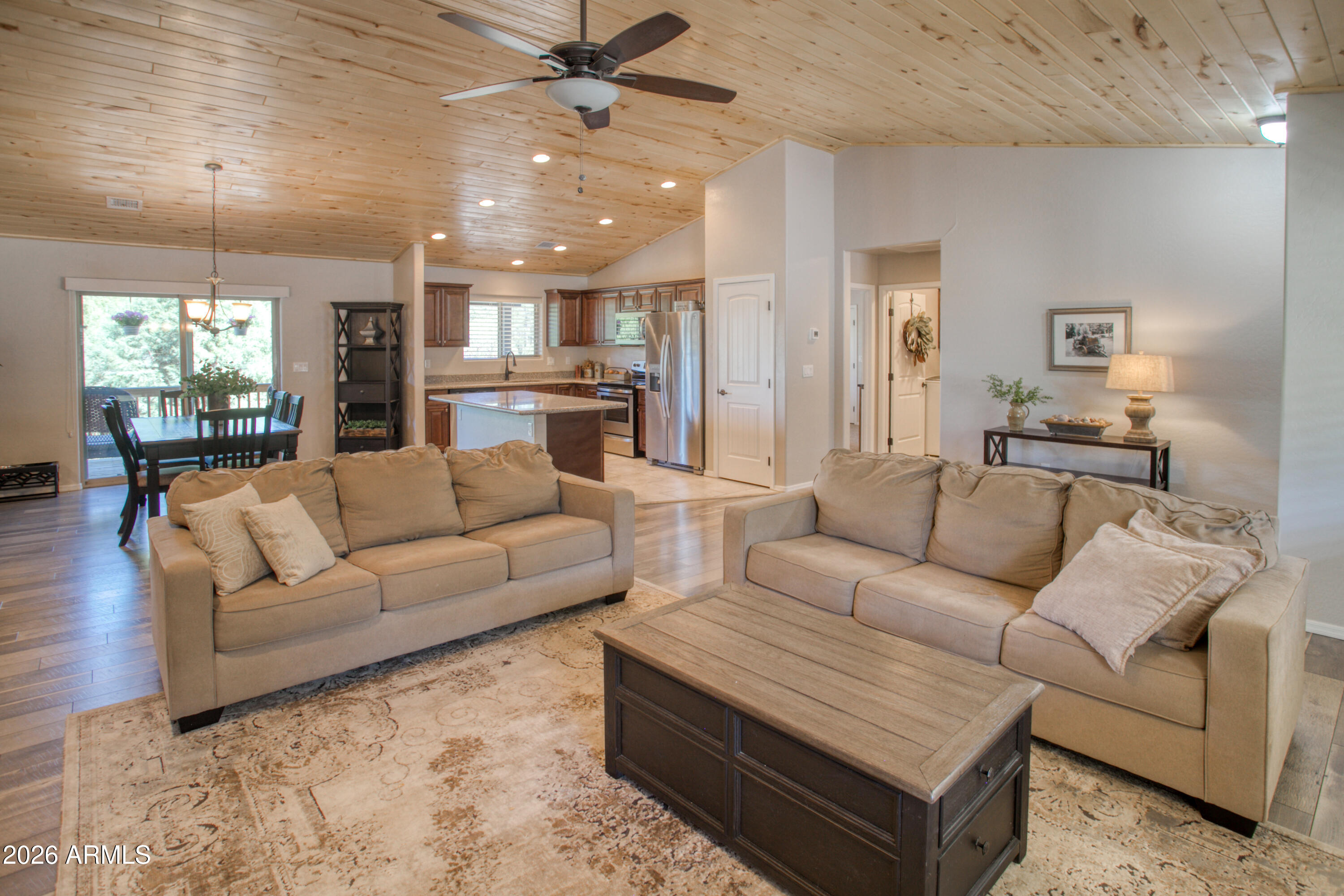 621 ANGELAS Place