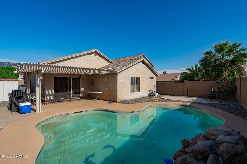 Photo of 12617 W Clarendon Avenue, Avondale, AZ 85392 (MLS # 6947257)