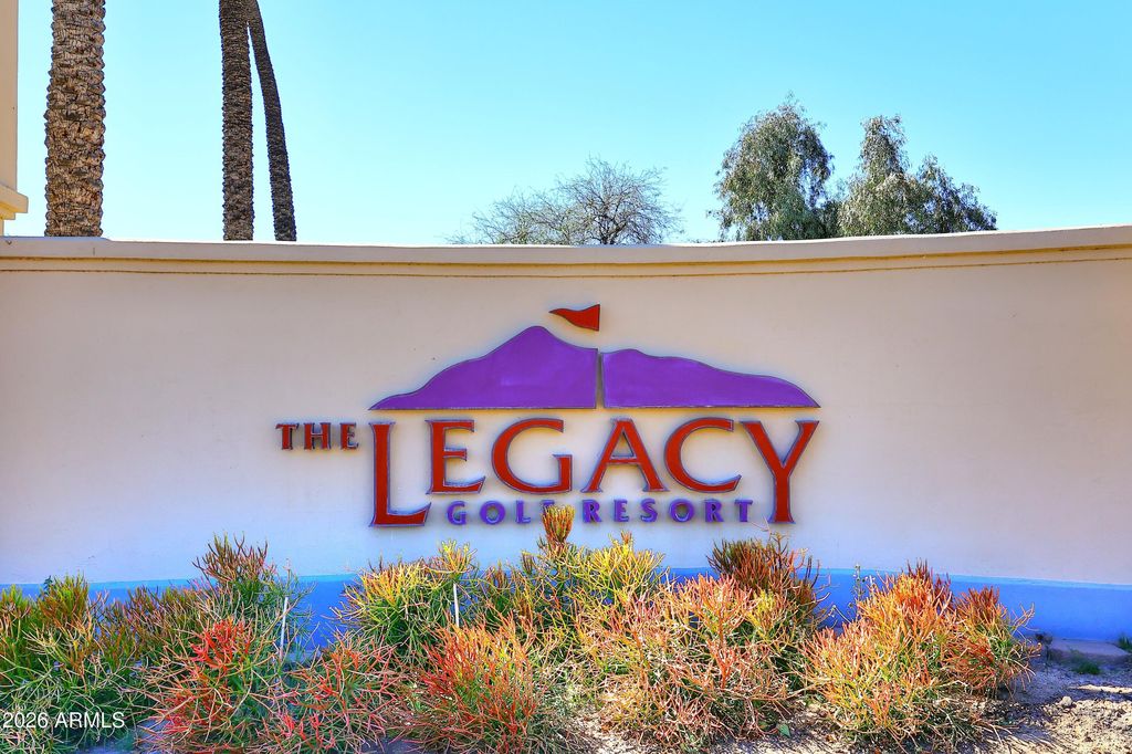 Photo of 2635 E Darrel Road, Phoenix, AZ 85042 (MLS # 7002640)