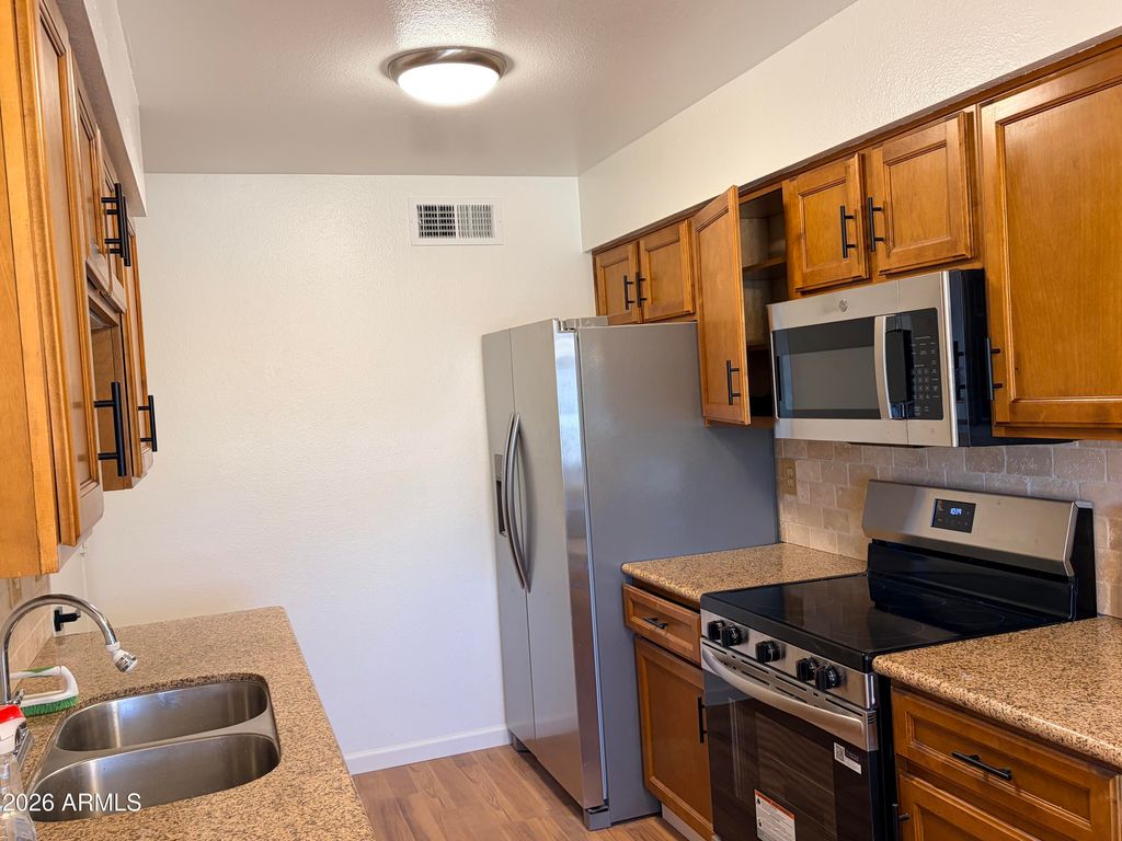 Photo of 10209 N 97th Avenue #A, Peoria, AZ 85345 (MLS # 6988591)