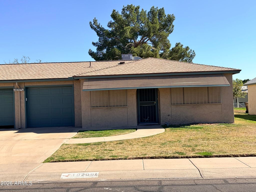 Photo of 10209 N 97th Avenue #A, Peoria, AZ 85345 (MLS # 6988591)