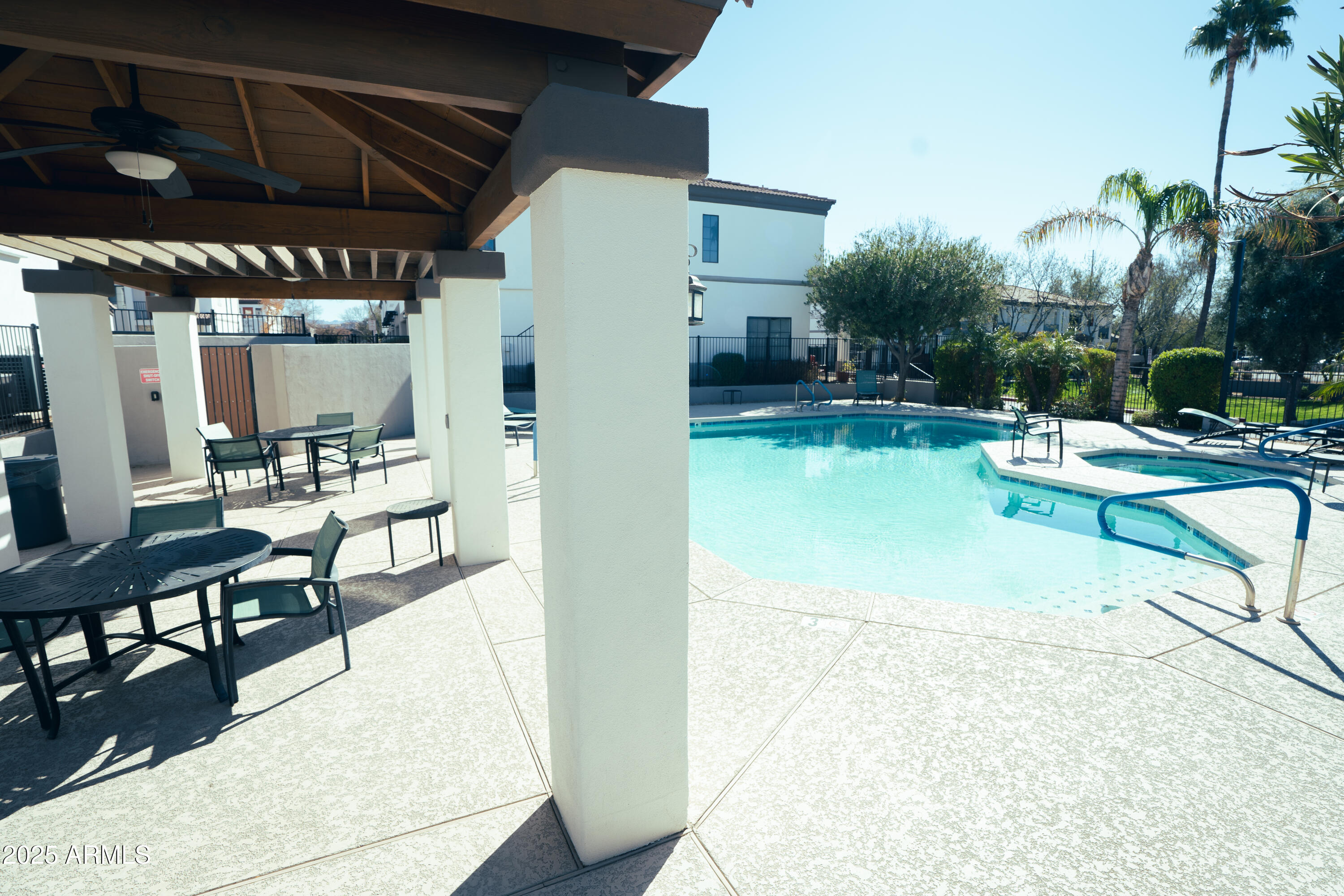 3150 E BEARDSLEY Road 1105