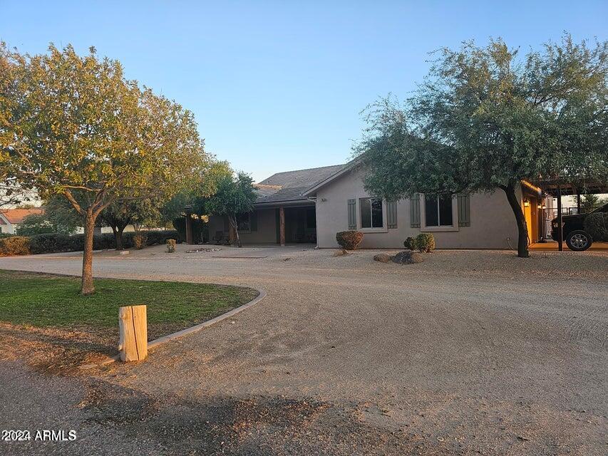 2687 E CAITLIN Way