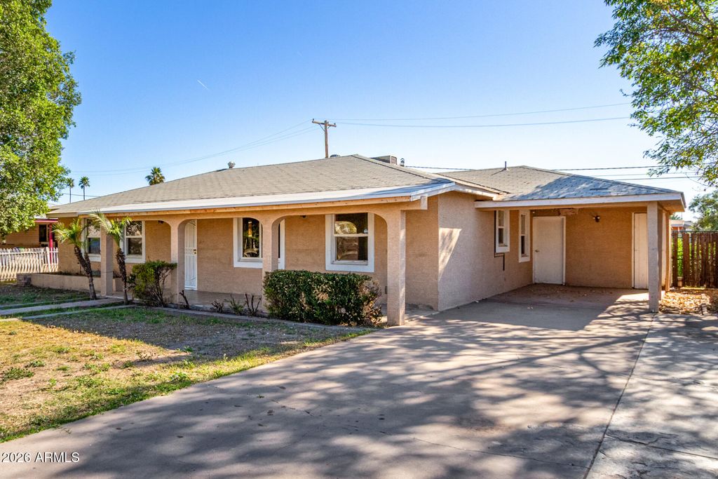 Photo of 65 E 7th Avenue, Mesa, AZ 85210 (MLS # 6976968)