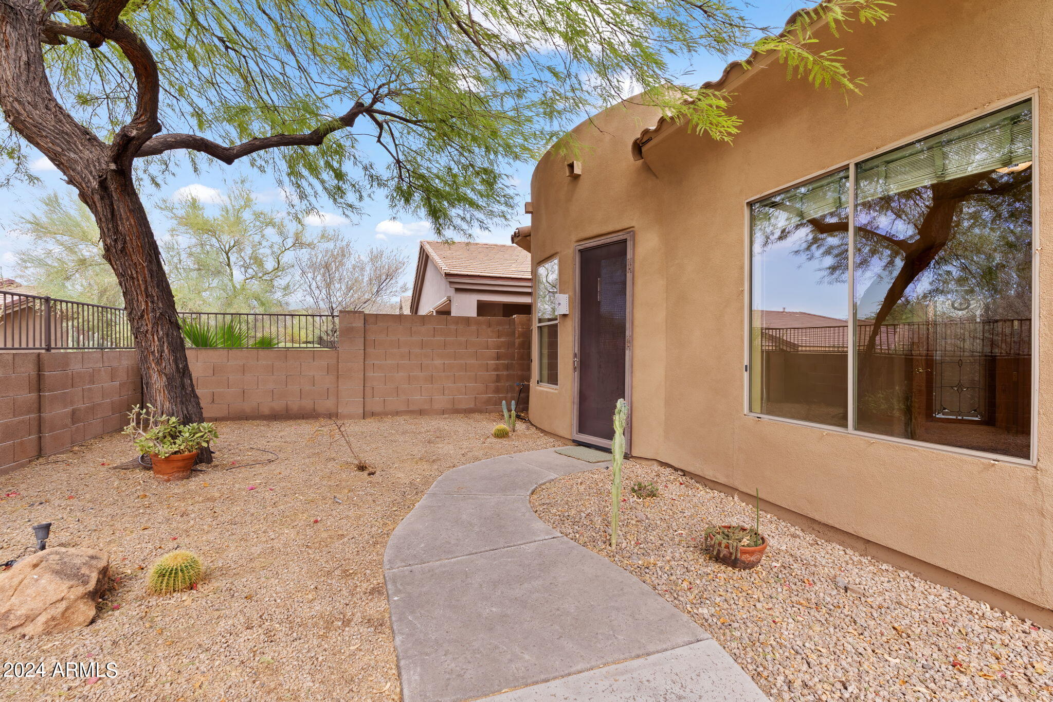 Scottsdale, Arizona 85266, United States, 2 Bedrooms Bedrooms, ,2 BathroomsBathrooms,Residential,Active,39480