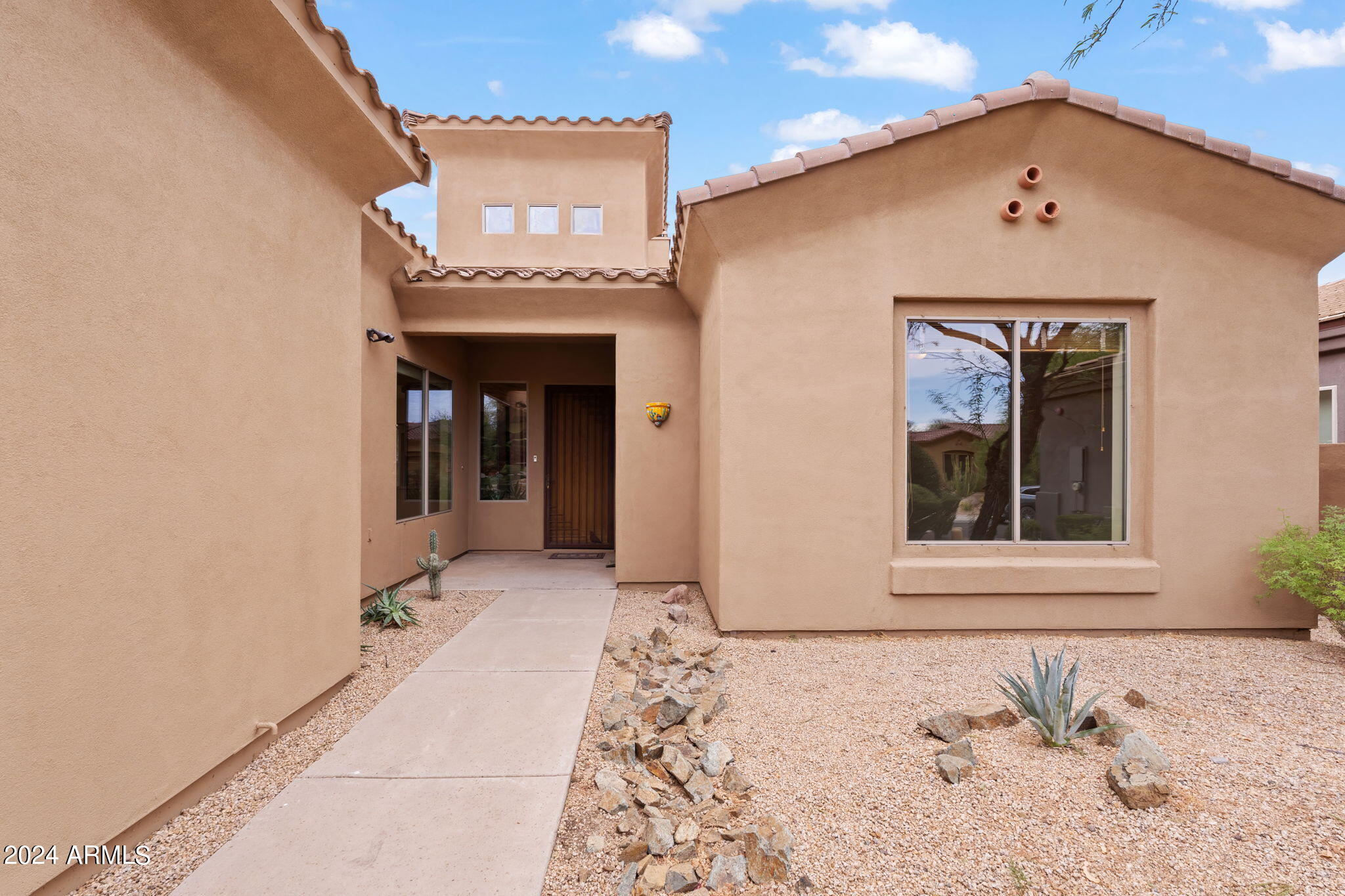 Scottsdale, Arizona 85266, United States, 2 Bedrooms Bedrooms, ,2 BathroomsBathrooms,Residential,Active,39480