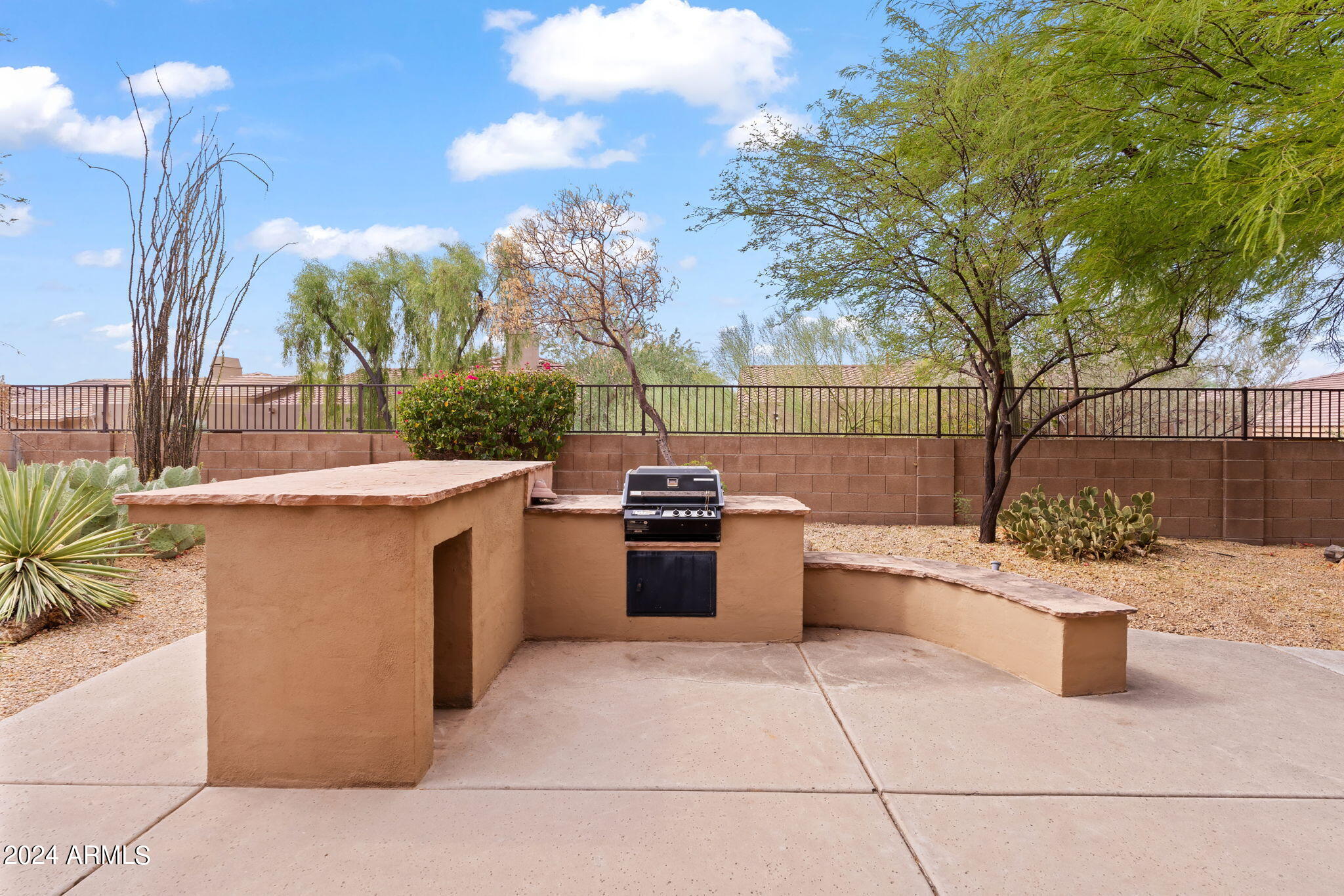 Scottsdale, Arizona 85266, United States, 2 Bedrooms Bedrooms, ,2 BathroomsBathrooms,Residential,Active,39480