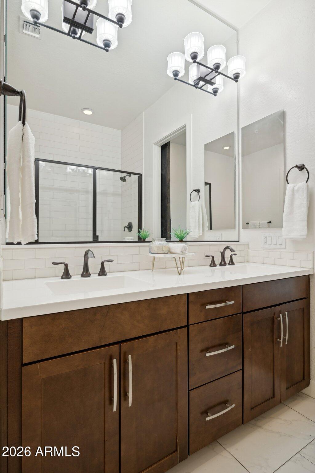 6565 E THOMAS Road 1050