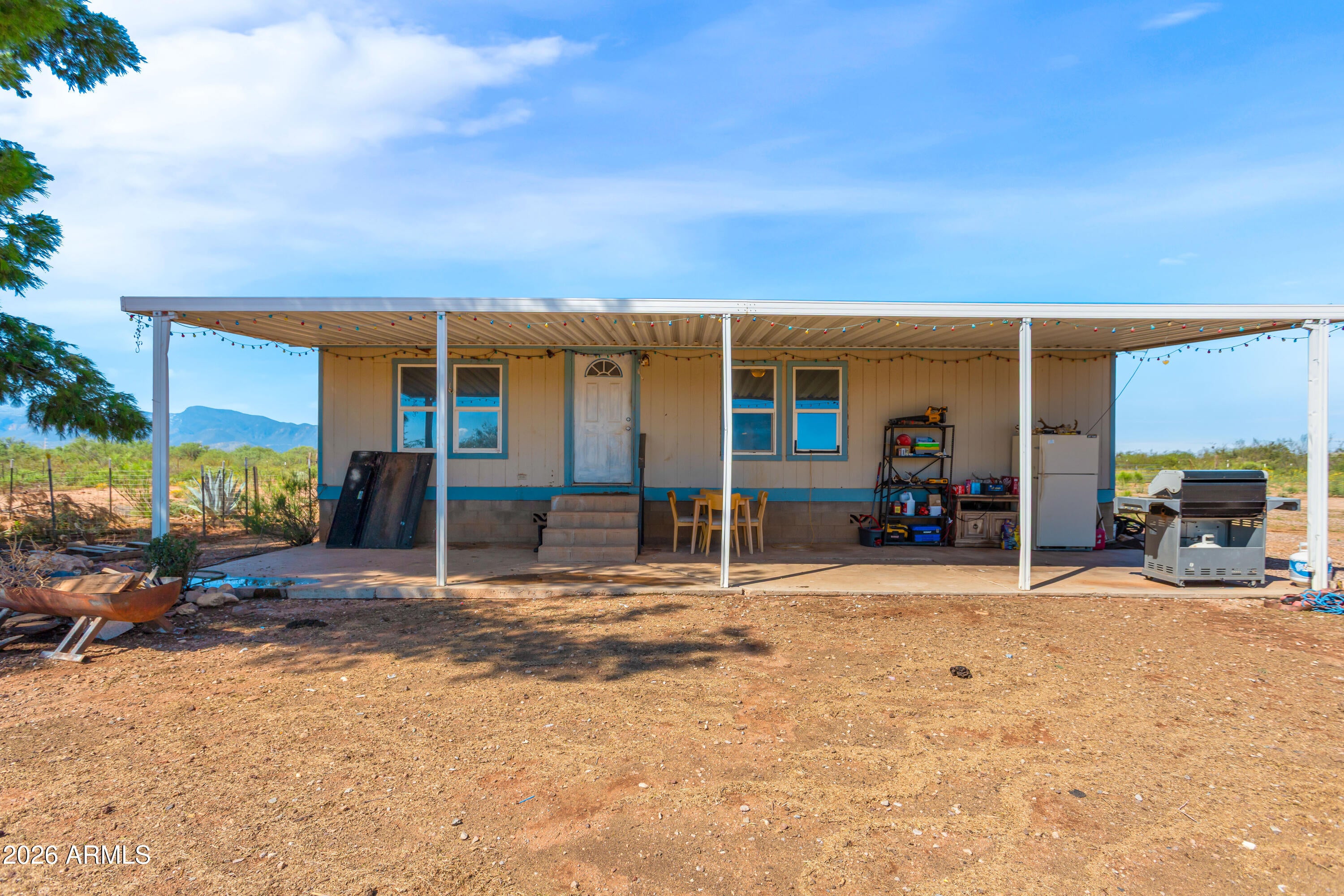 1950 S HOMESTEAD Road