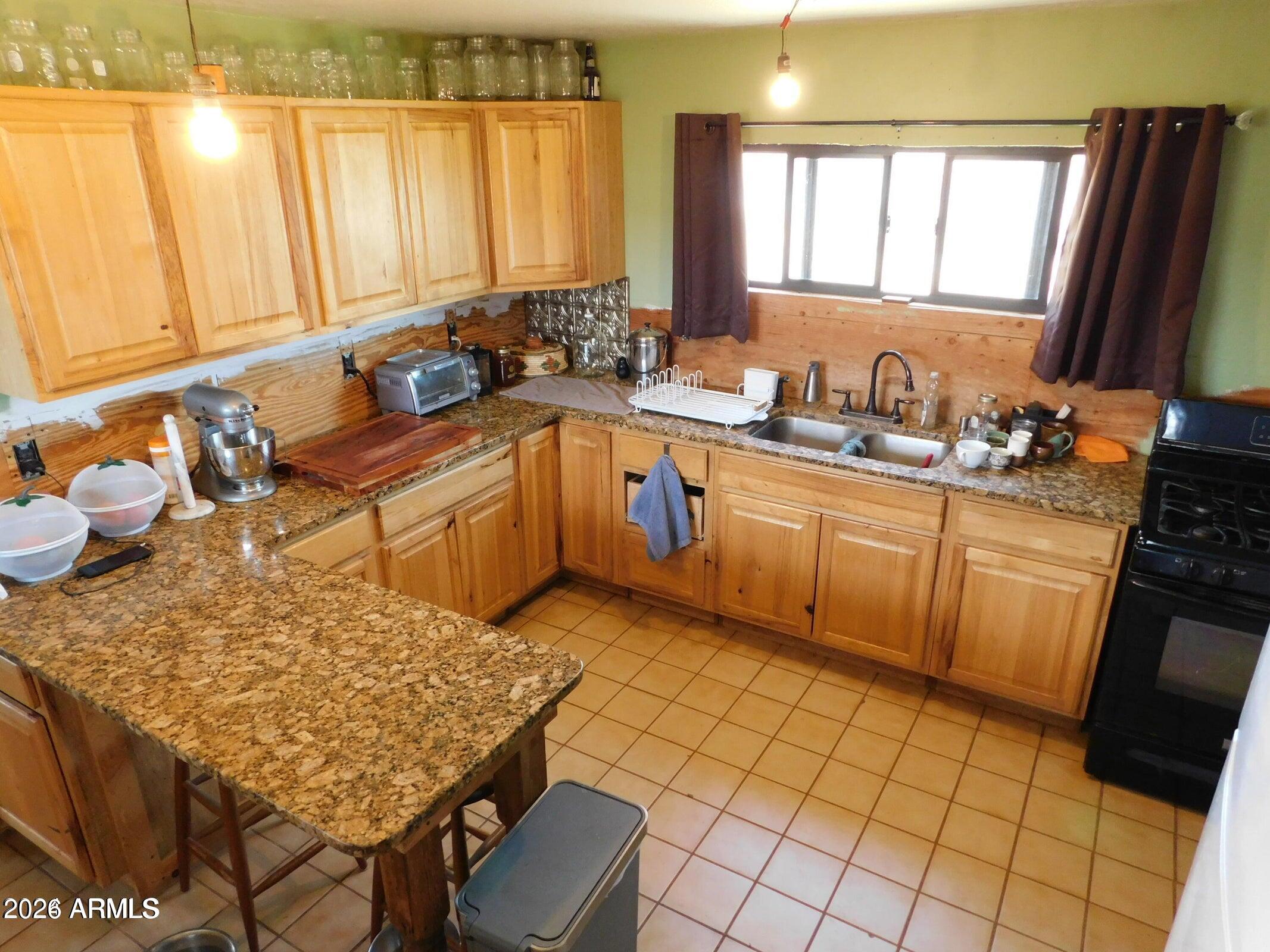 5287 W HUDGINS RANCH Road
