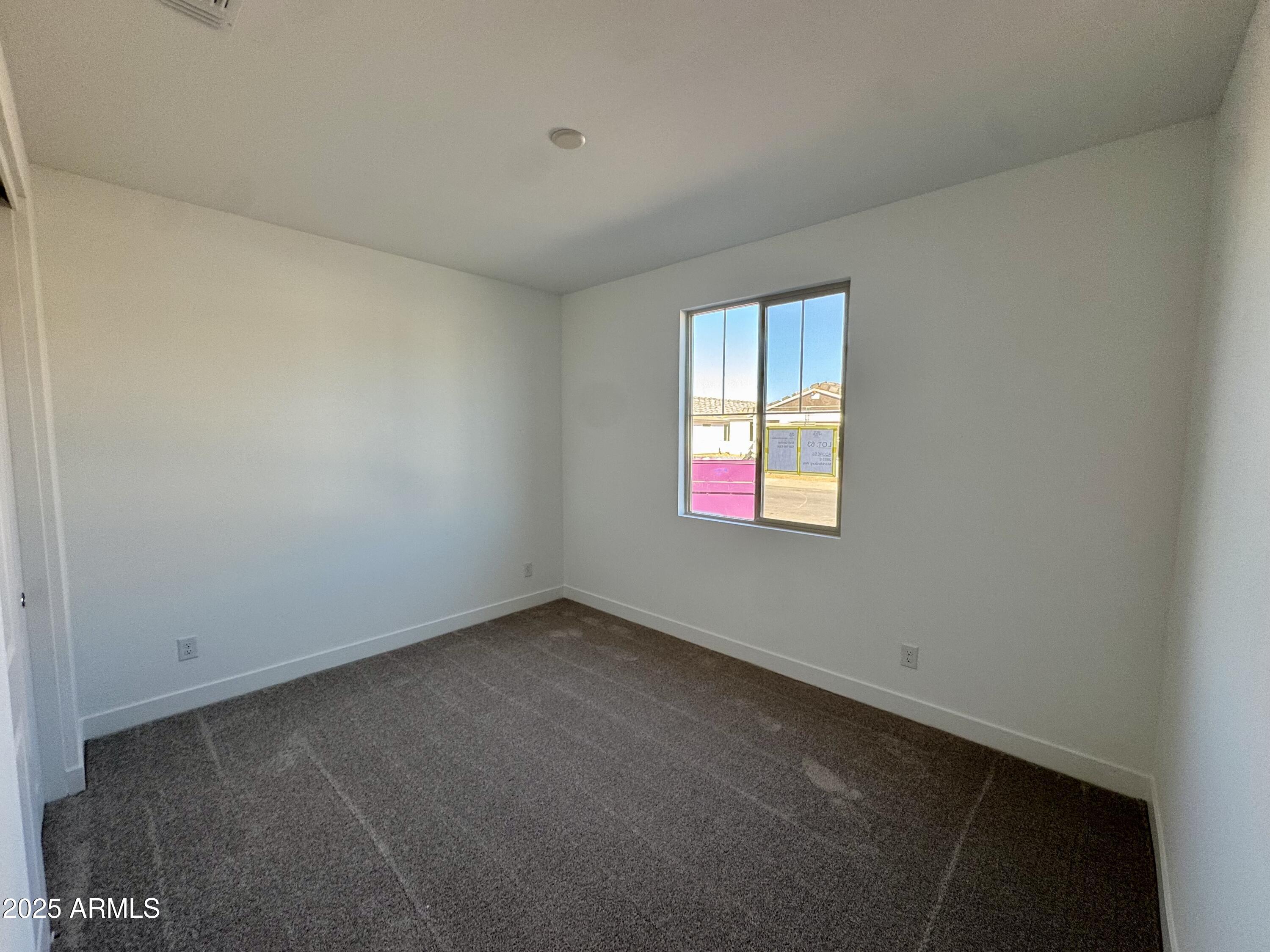 2893 E Mecklenburg Way