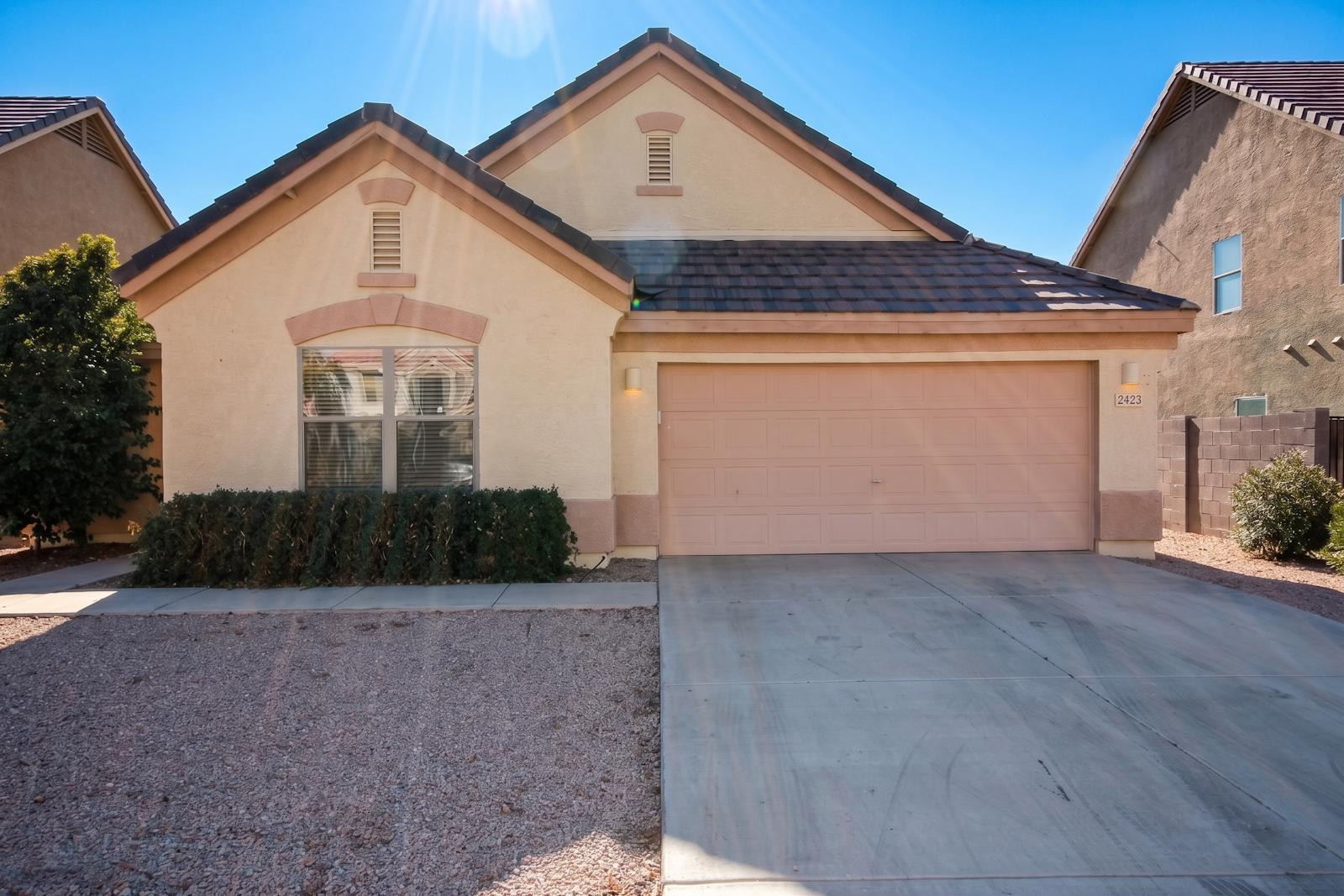 2423 E Winged Foot Drive