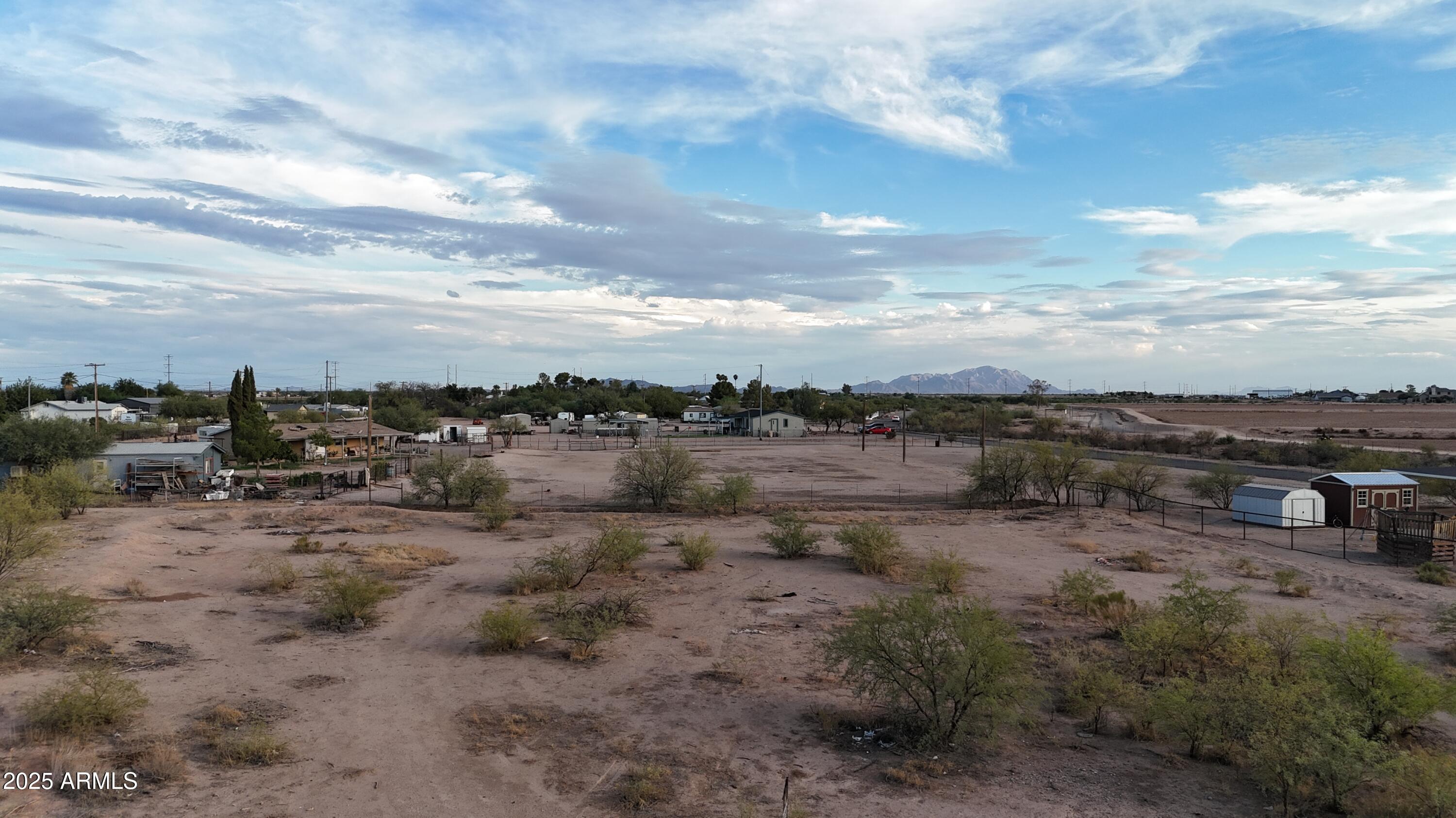 10891 E THE GRIFFIN Way D