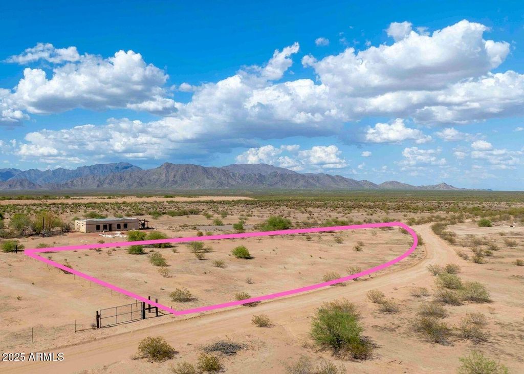 Photo of 0 Arrowhead Road #-, Maricopa, AZ 85139 (MLS # 6904185)