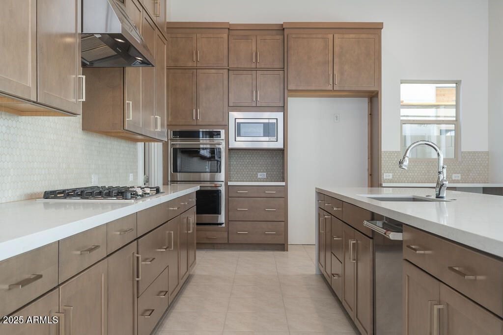 Photo of 803 W J Waltz Way, Apache Junction, AZ 85120 (MLS # 6887882)