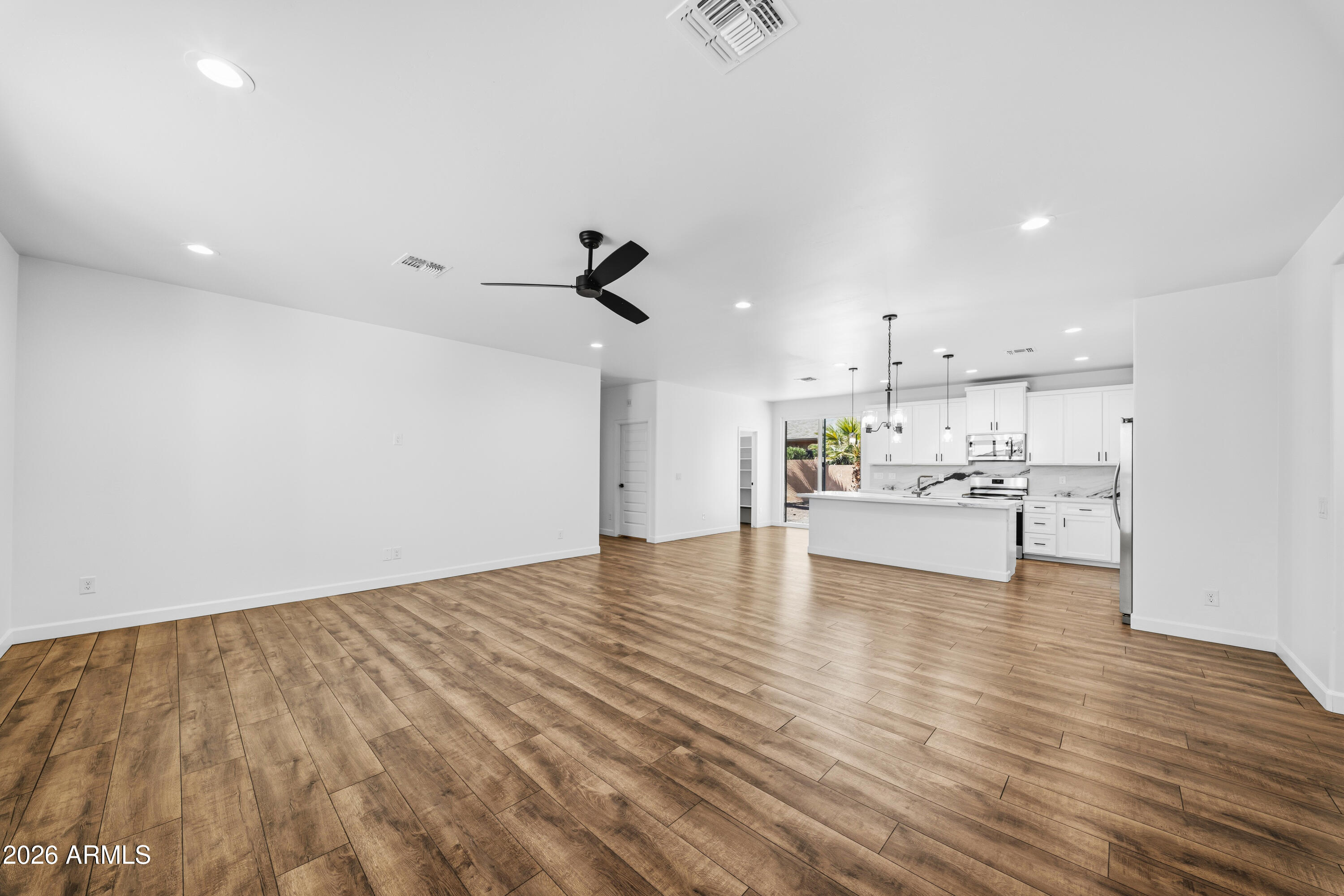 ARIZONA CITY UNIT TEN - Residential