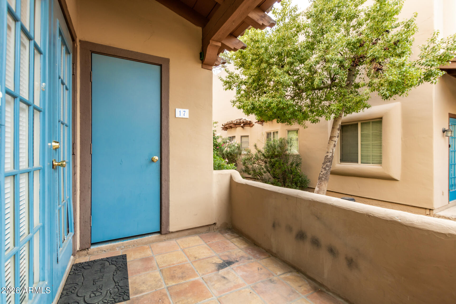 1446 E GROVERS Avenue 17