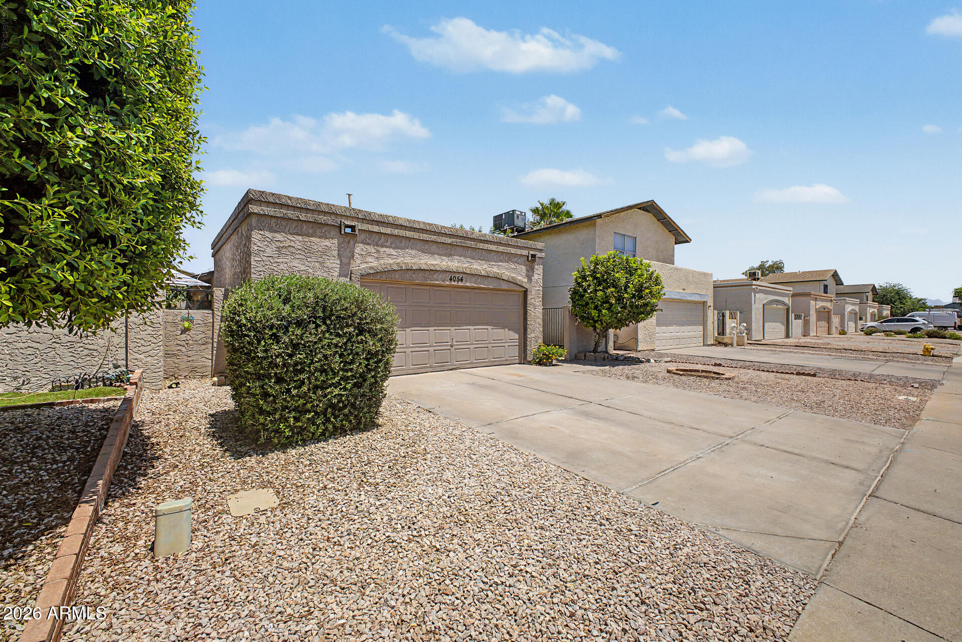 4054 E CONTESSA Street