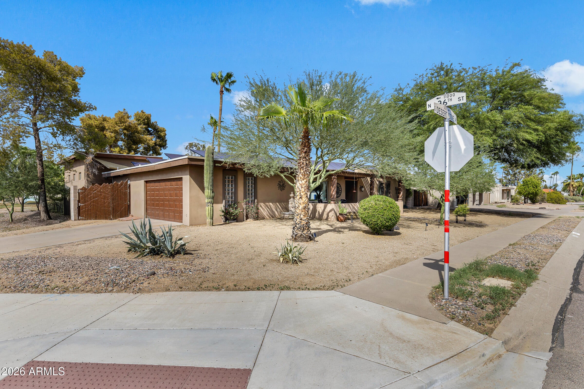 3602 E DESERT COVE Avenue