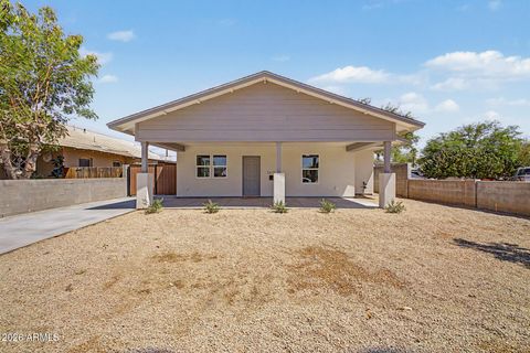 Photo of 1416 E Pierce Street, Phoenix, AZ 85006 (MLS # 7035159)