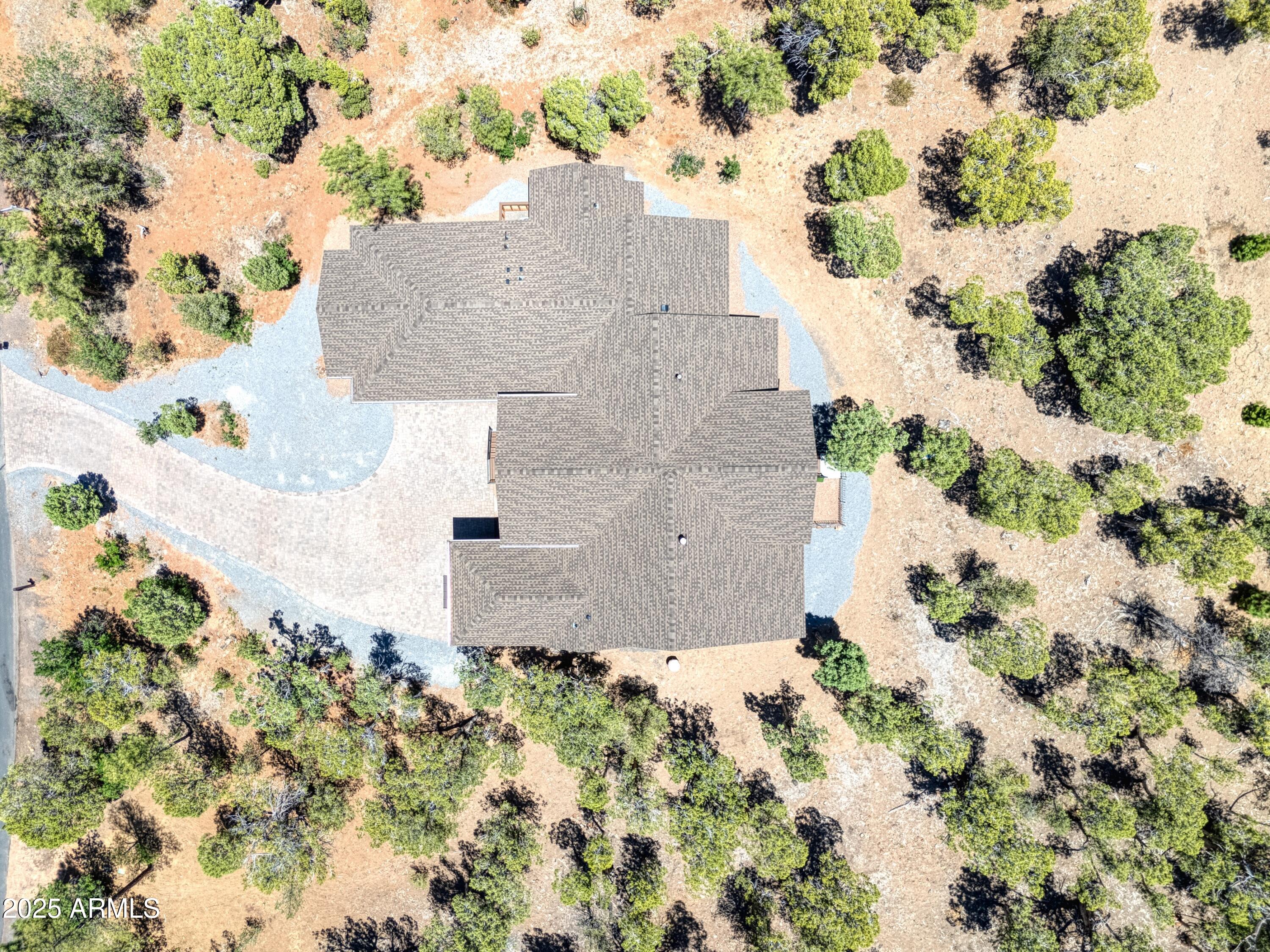 3511 W FALLING LEAF Road