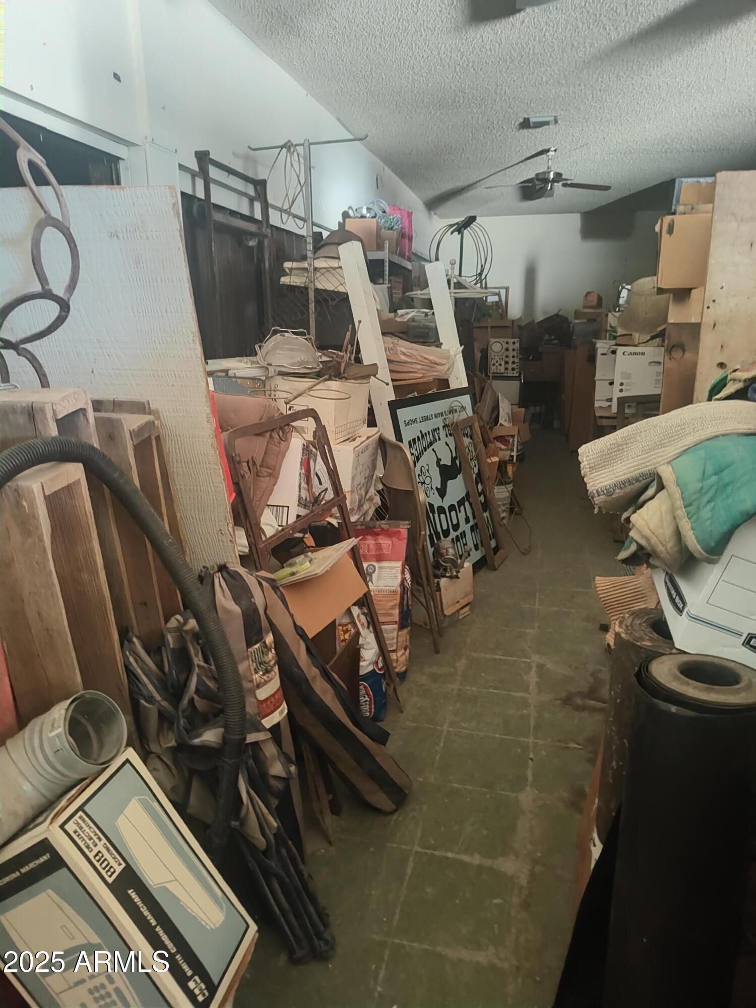 159 N KEYSTONE Avenue