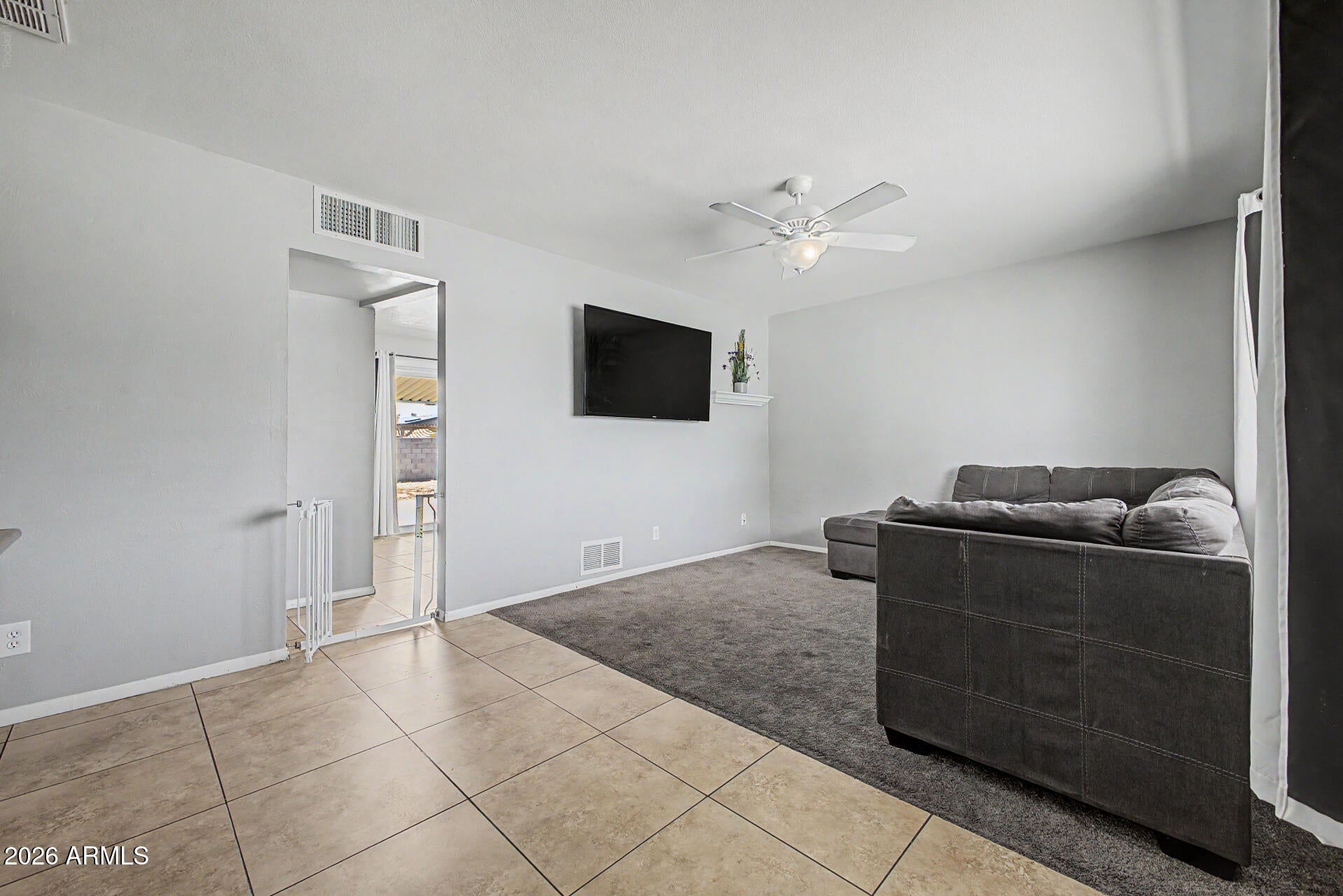 3349 W COLUMBINE Drive