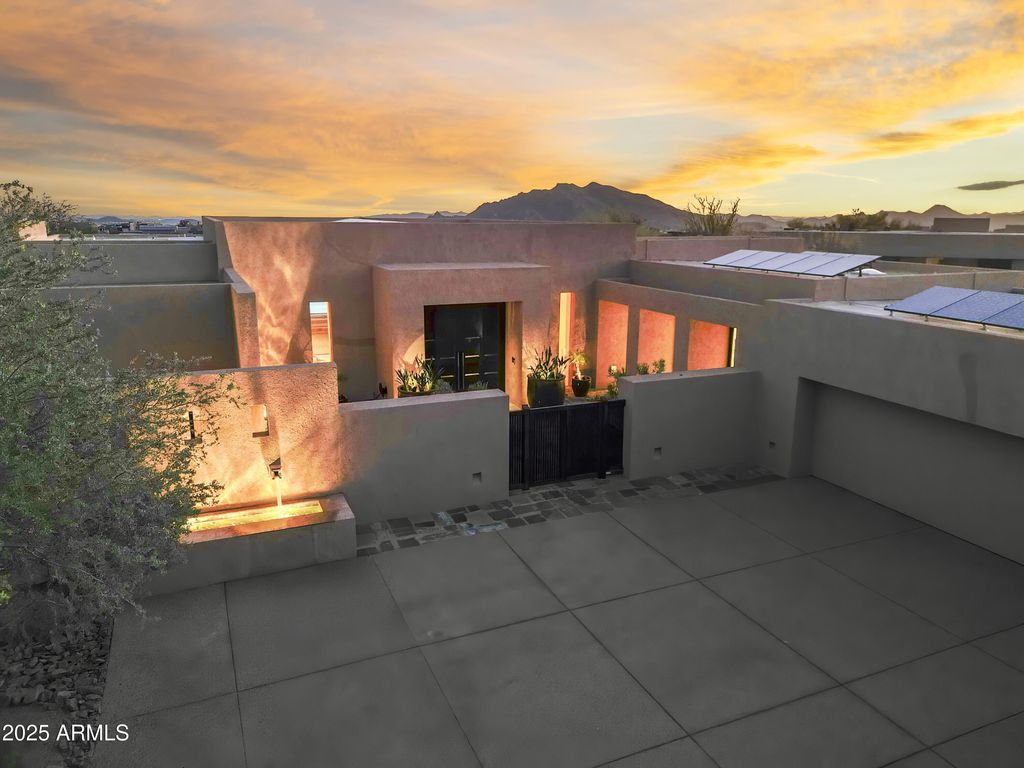 Photo of 9191 E Happy Hollow Drive, Scottsdale, AZ 85262 (MLS # 6939677)