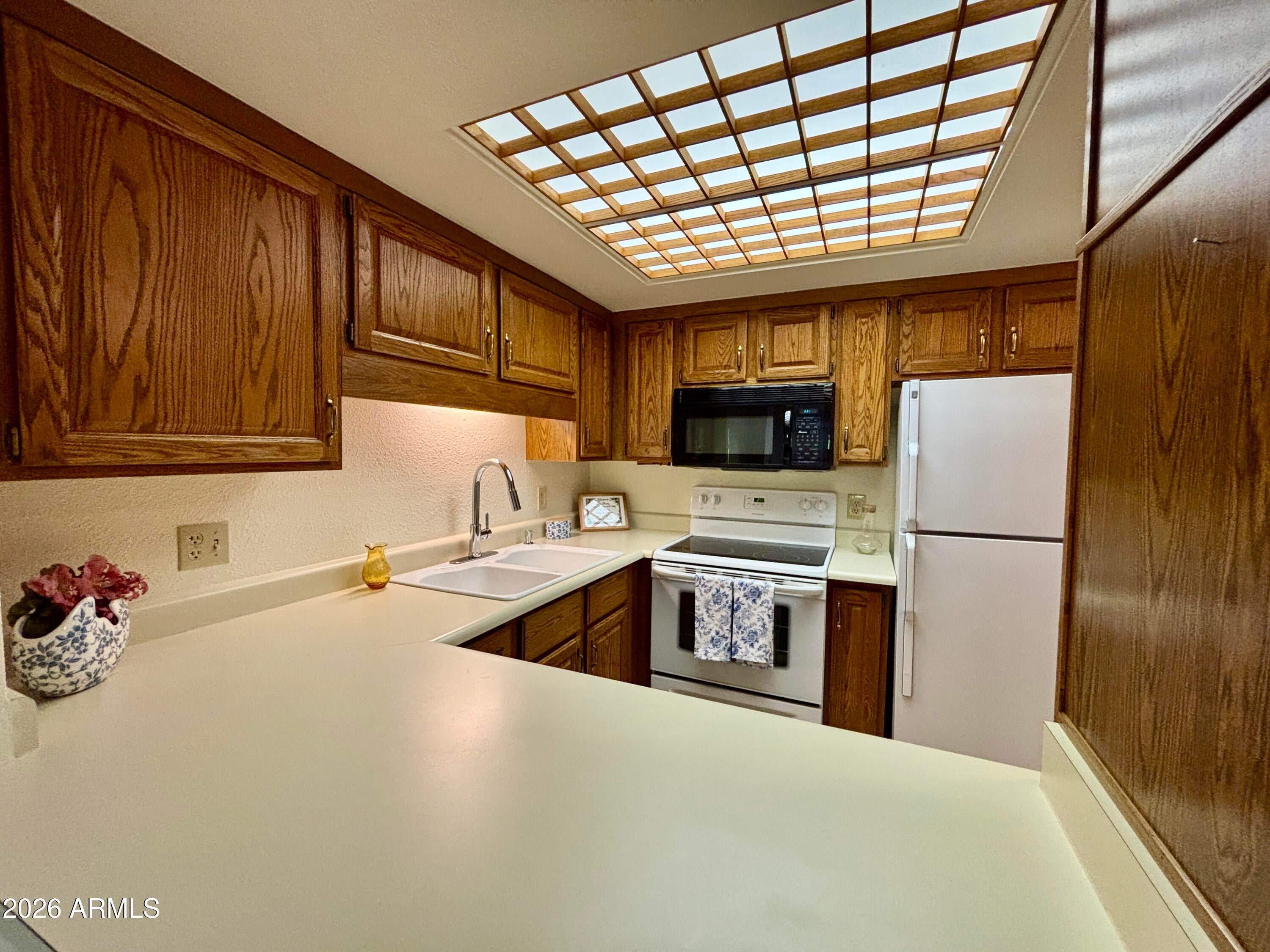 10330 W THUNDERBIRD Boulevard A316