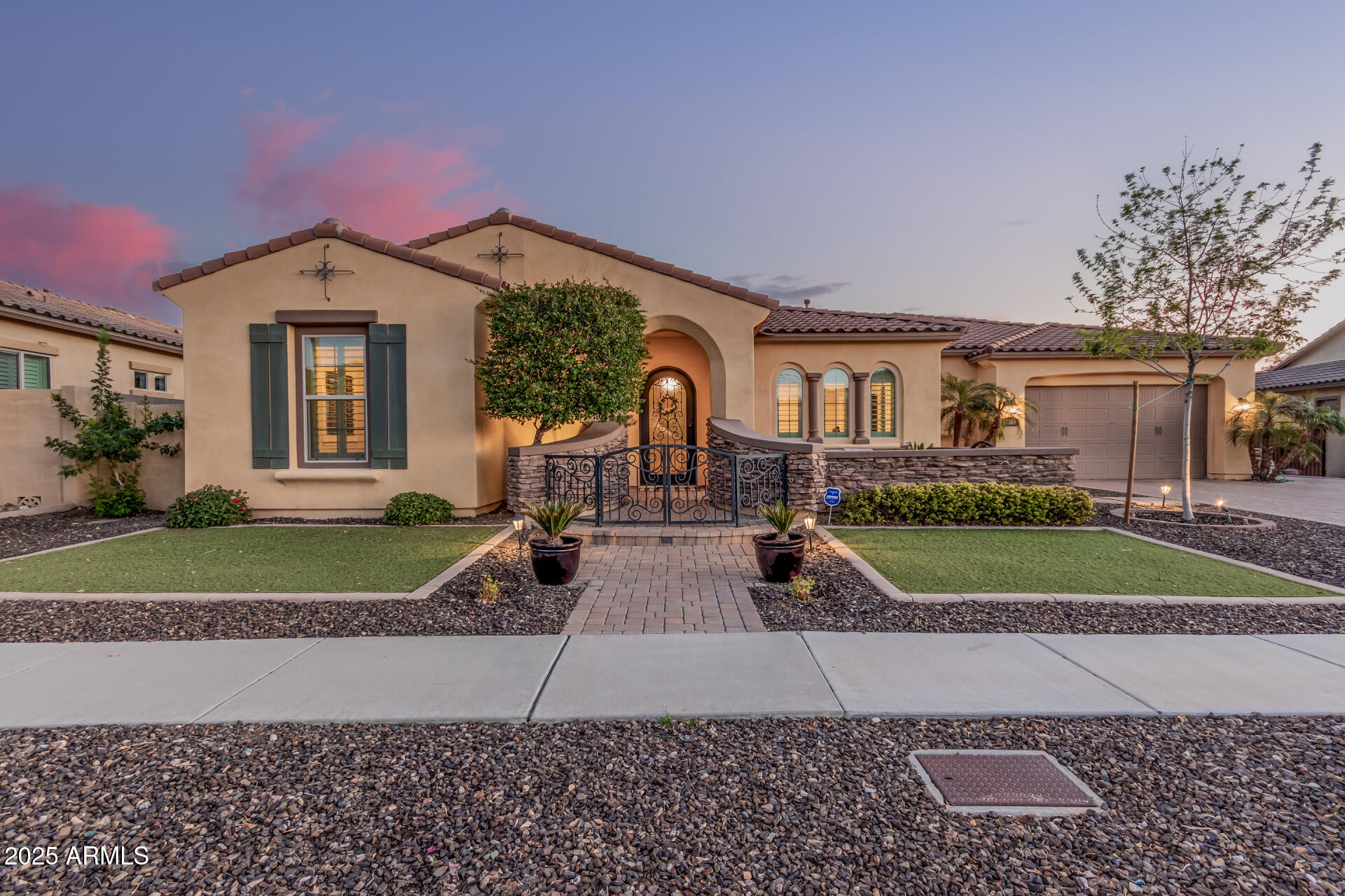 7589 W FIREBIRD Drive