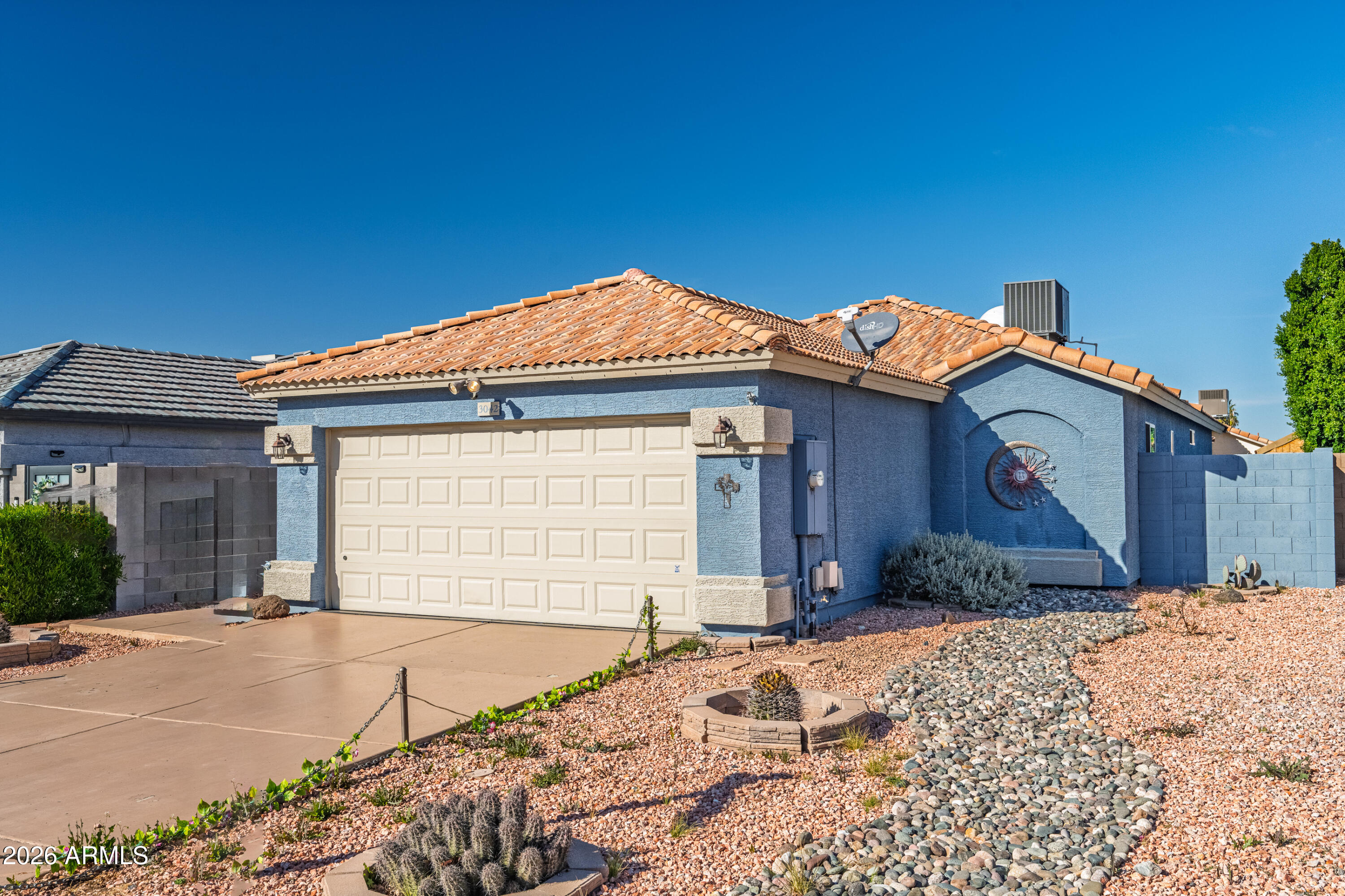 3042 W ROSE GARDEN Lane