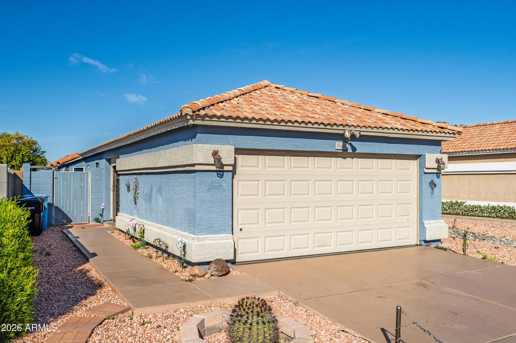 Photo of 3042 W Rose Garden Lane, Phoenix, AZ 85027 (MLS # 6977814)