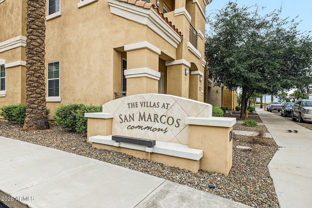 Photo of 124 N California Street #17, Chandler, AZ 85225 (MLS # 7085059)