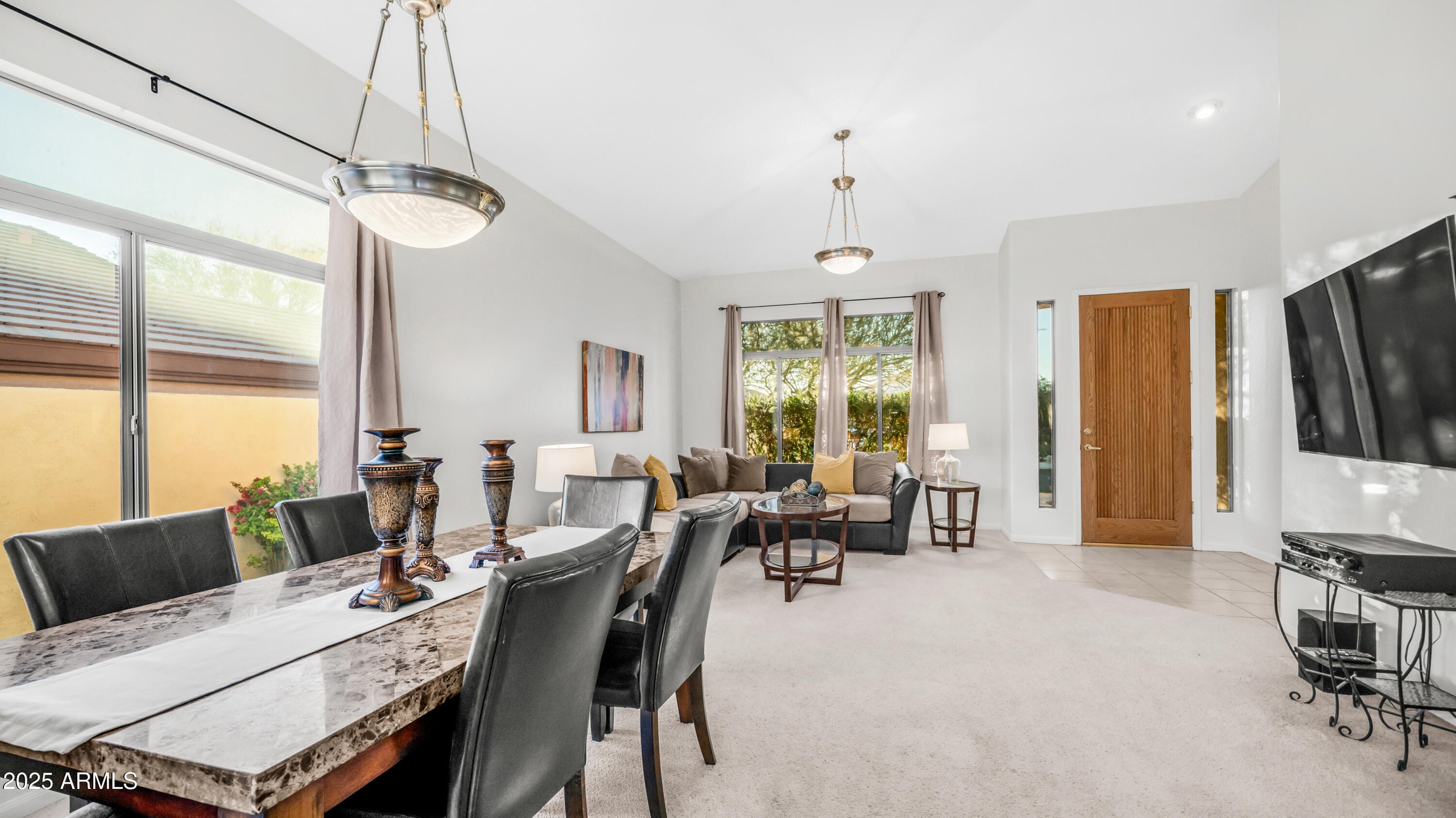 6334 E VIEWMONT Drive 17